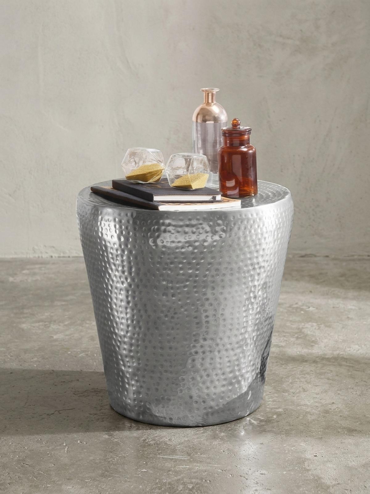 BEISTELLTISCH – Rund Silber Aluminium Hammerschlag 42 cm orientalisch - Silberfarben, Metall (41/41/41cm) - KADIMA DESIGN