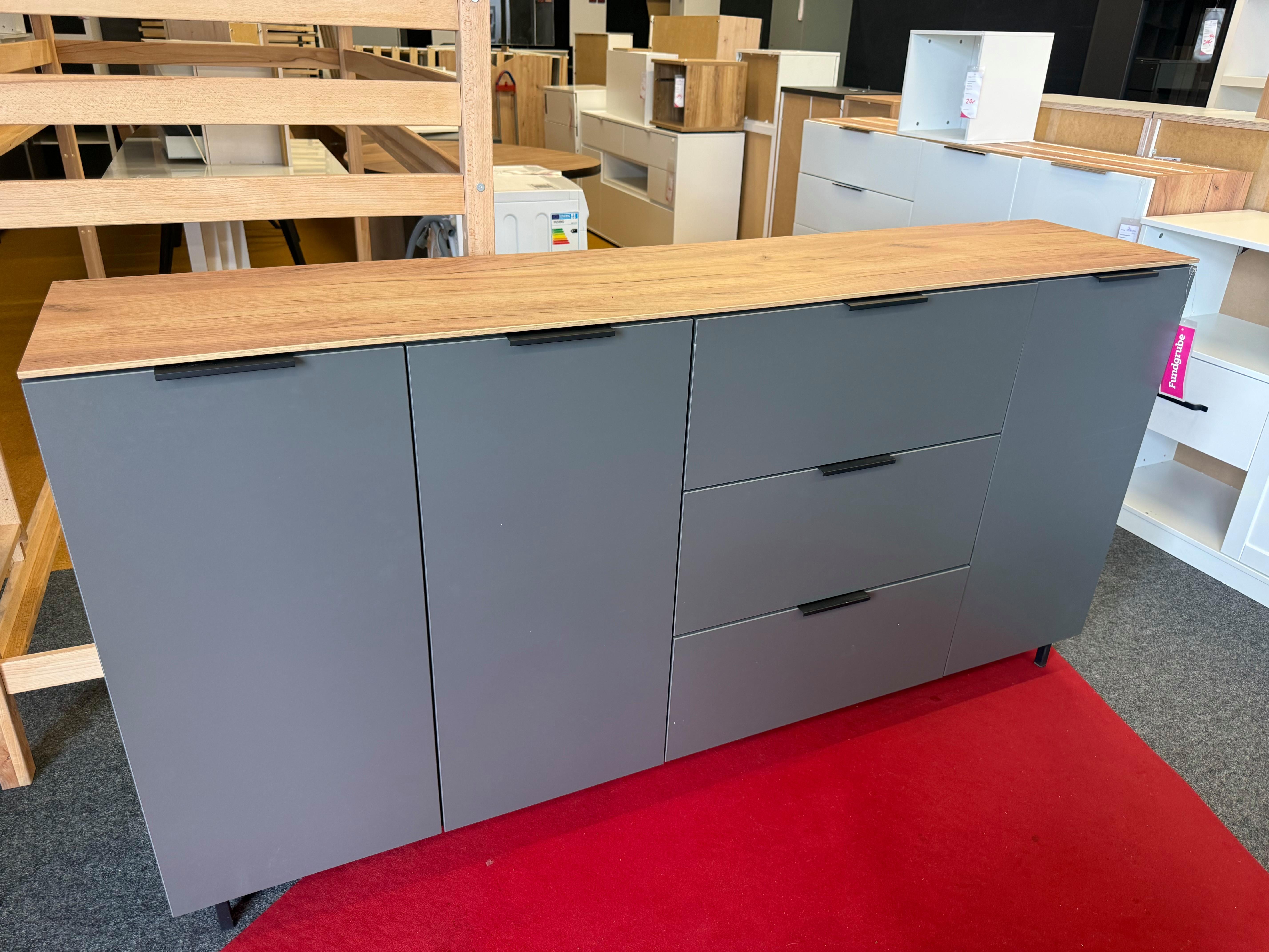 SIDEBOARD CALIFORNIA