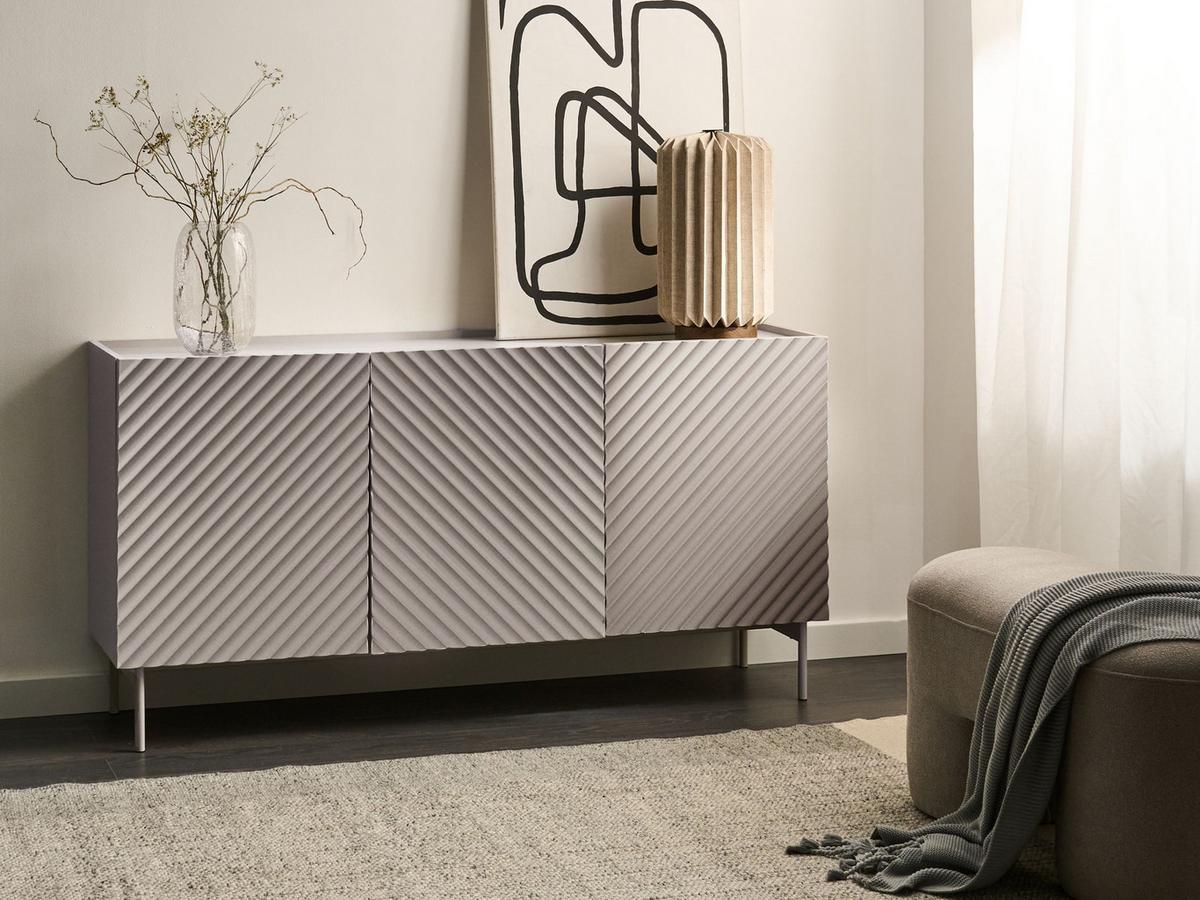 SIDEBOARD mit 3 Türen Hellbeige Yaraka - Beige, Holzwerkstoff (150/77/40cm) - Beliani