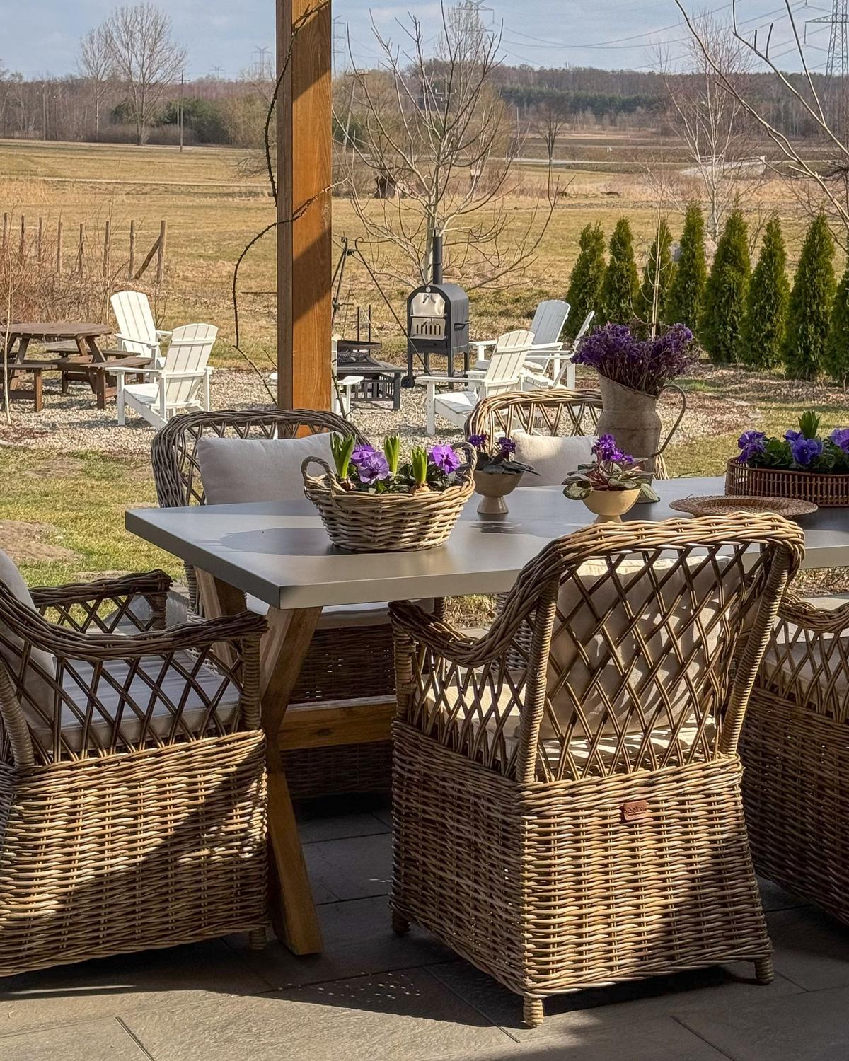 GARTENMÖBEL SET 6-Sitzer Rattan natürlich Auflagen cremeweiß Maros/Olbia - Hellbraun/Beige, Naturmaterialien - Beliani