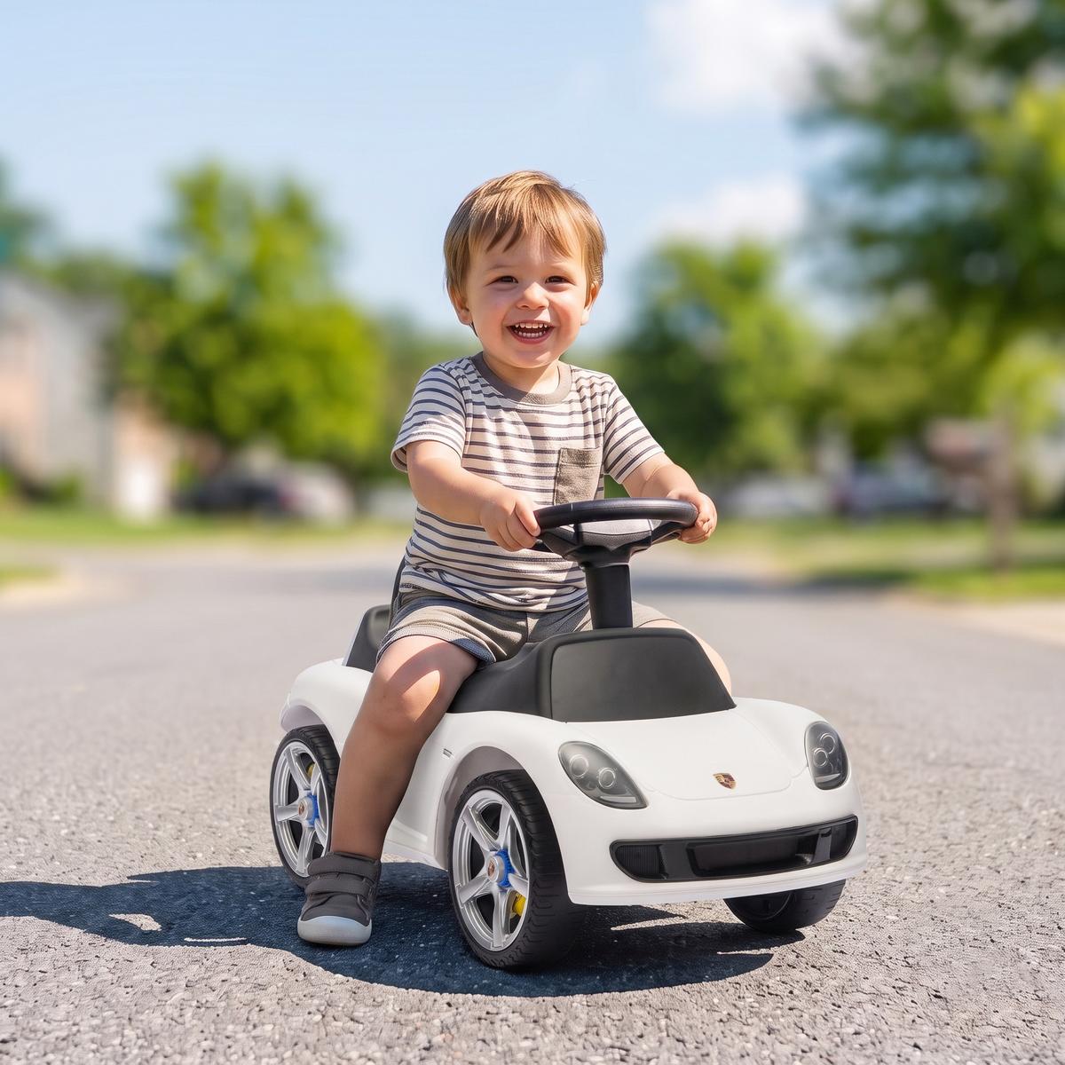 KINDER-RUTSCHAUTO PP Weiß - Weiß, Kunststoff (63/28.5/38cm) - AIYAPLAY