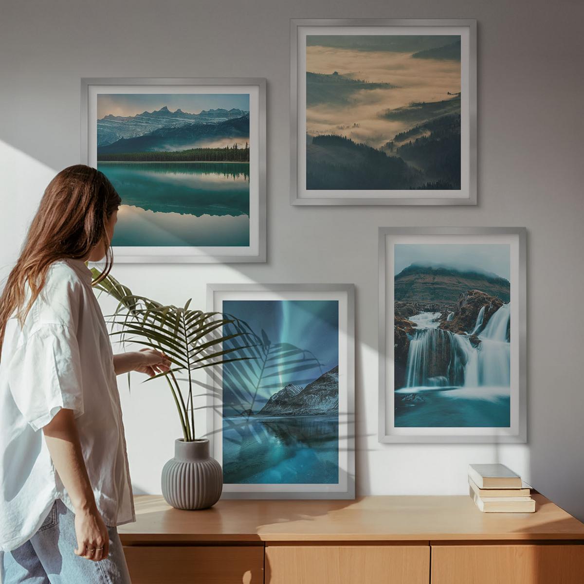 BILDER SET 4er Set - 50x50 cm & 40x60 cm Silberner Rahmen - Winterlandschaften, Wasserfälle, Nordlichter - Silberfarben, Kunststoff (50/50cm) - TULUP