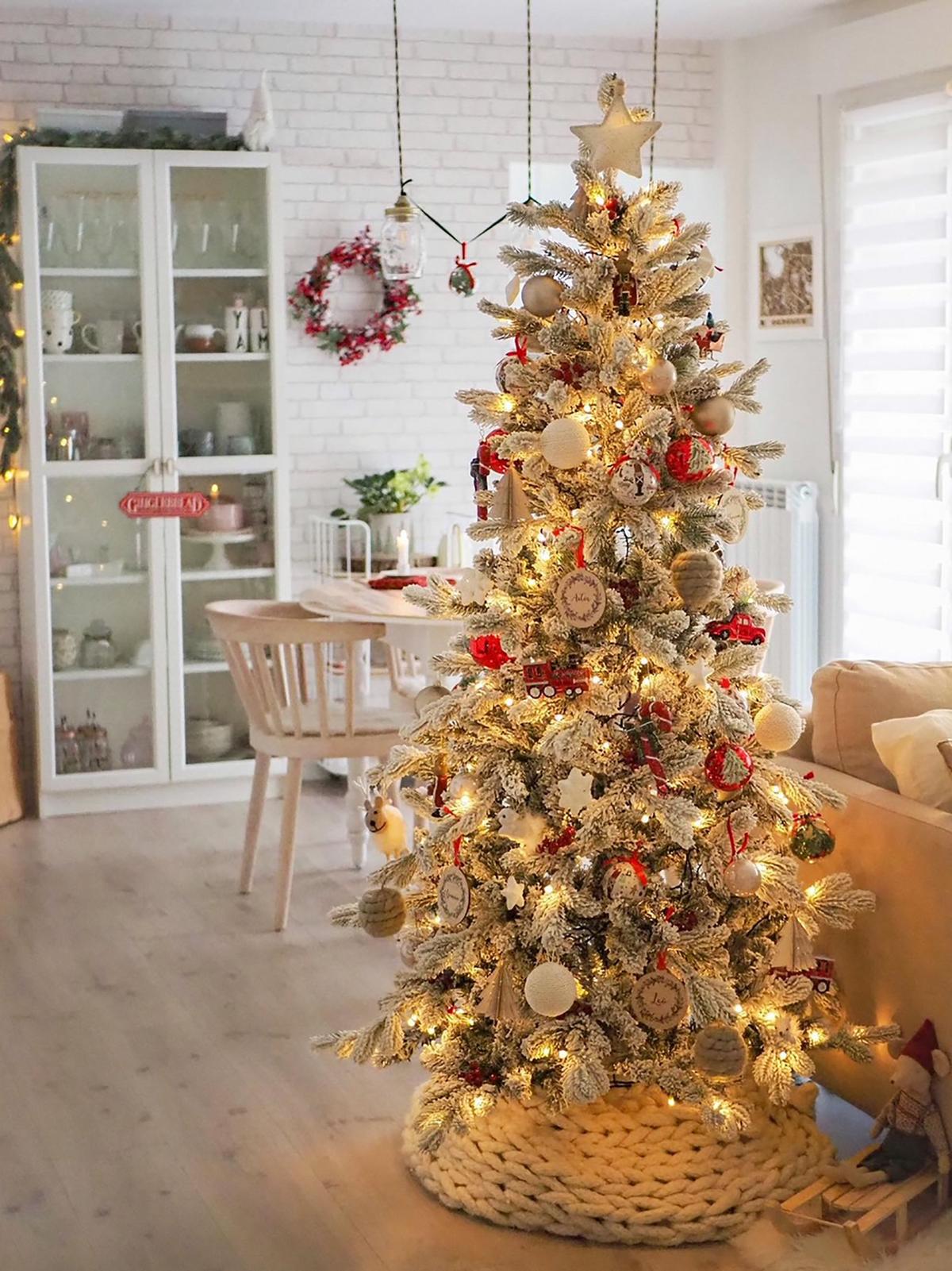 WEIHNACHTSBAUM 180 cm Grün Tatlow - Grün, Kunststoff (180cm) - Beliani