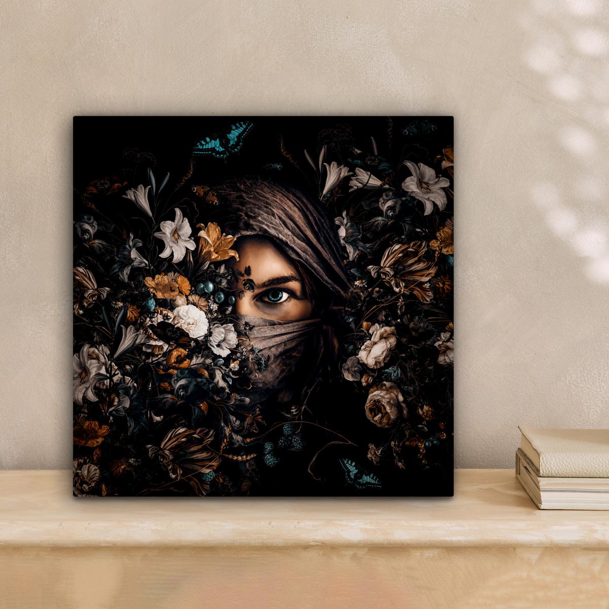 LEINWANDBILD Frau - Luxus - Blumen - Schmetterling - Porträt Deko Wohnzimmer 20x20 cm - Schwarz, Textil (20/20cm) - MuchoWow