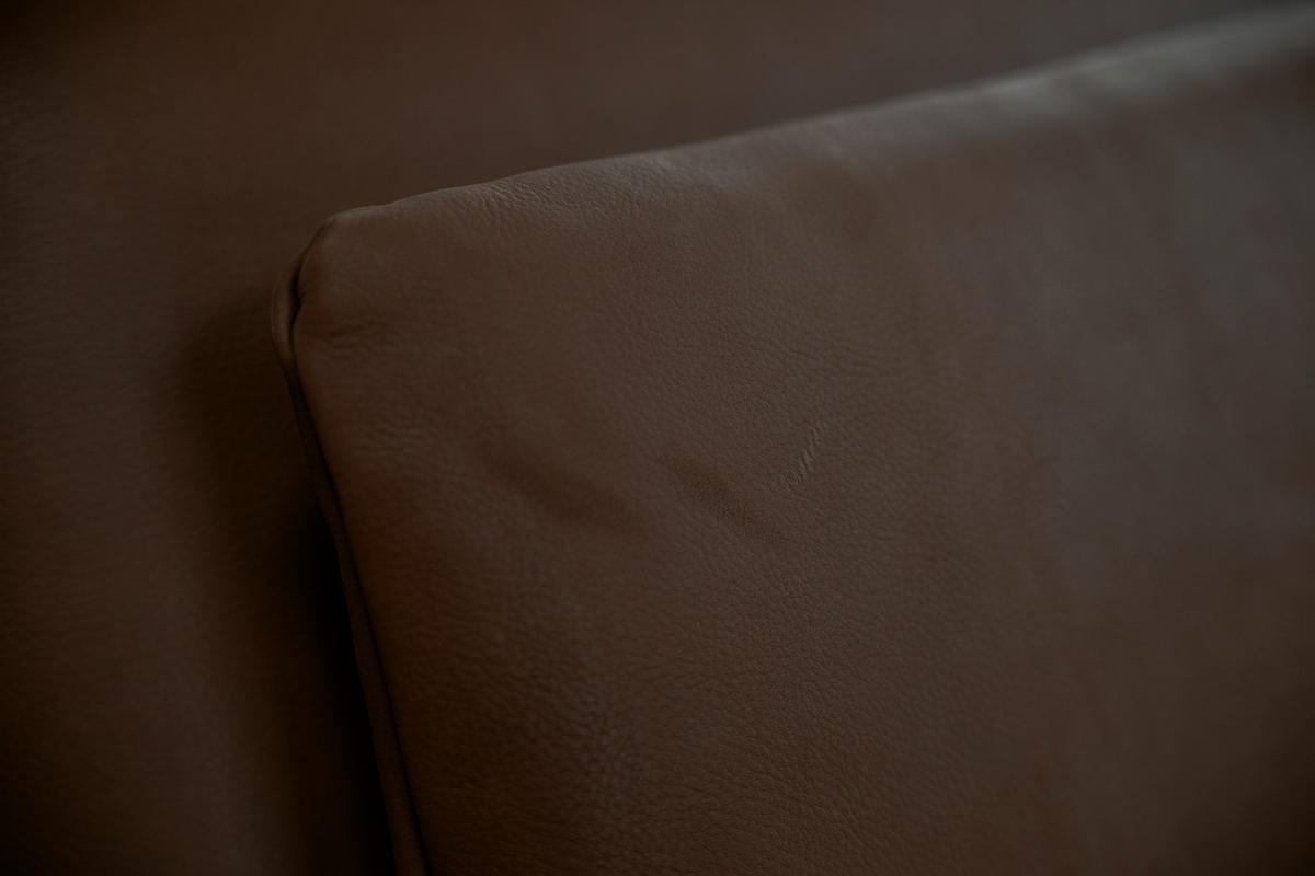 SOFA MIT HOCKER WIOLO 2ER SET Dunkelbraun Leder - Dunkelbraun/Silberfarben, Leder/Metall (240/83/110cm) - KAWOLA