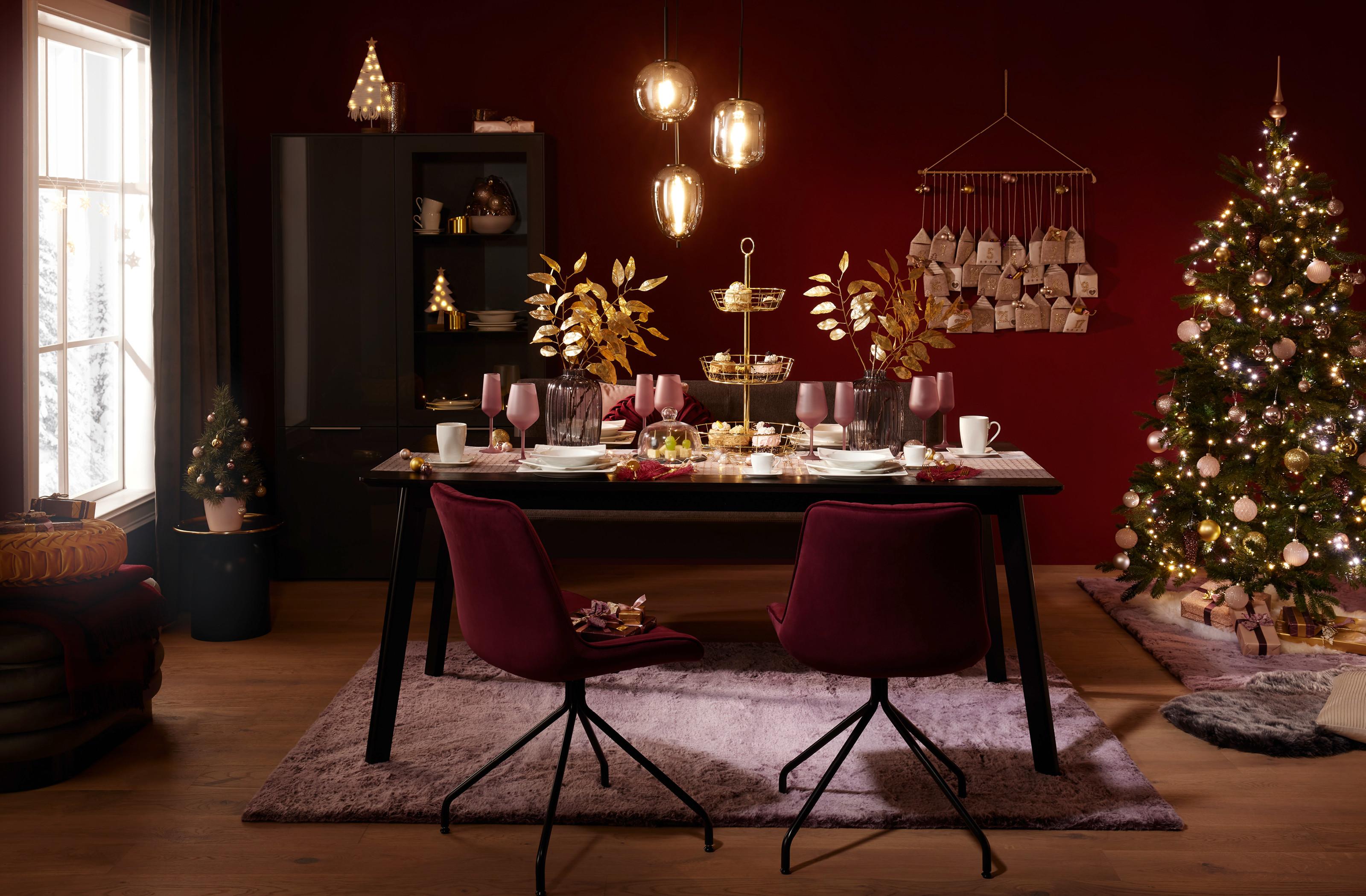 Świąteczne dekoracje jadalni w stylu Golden Lights