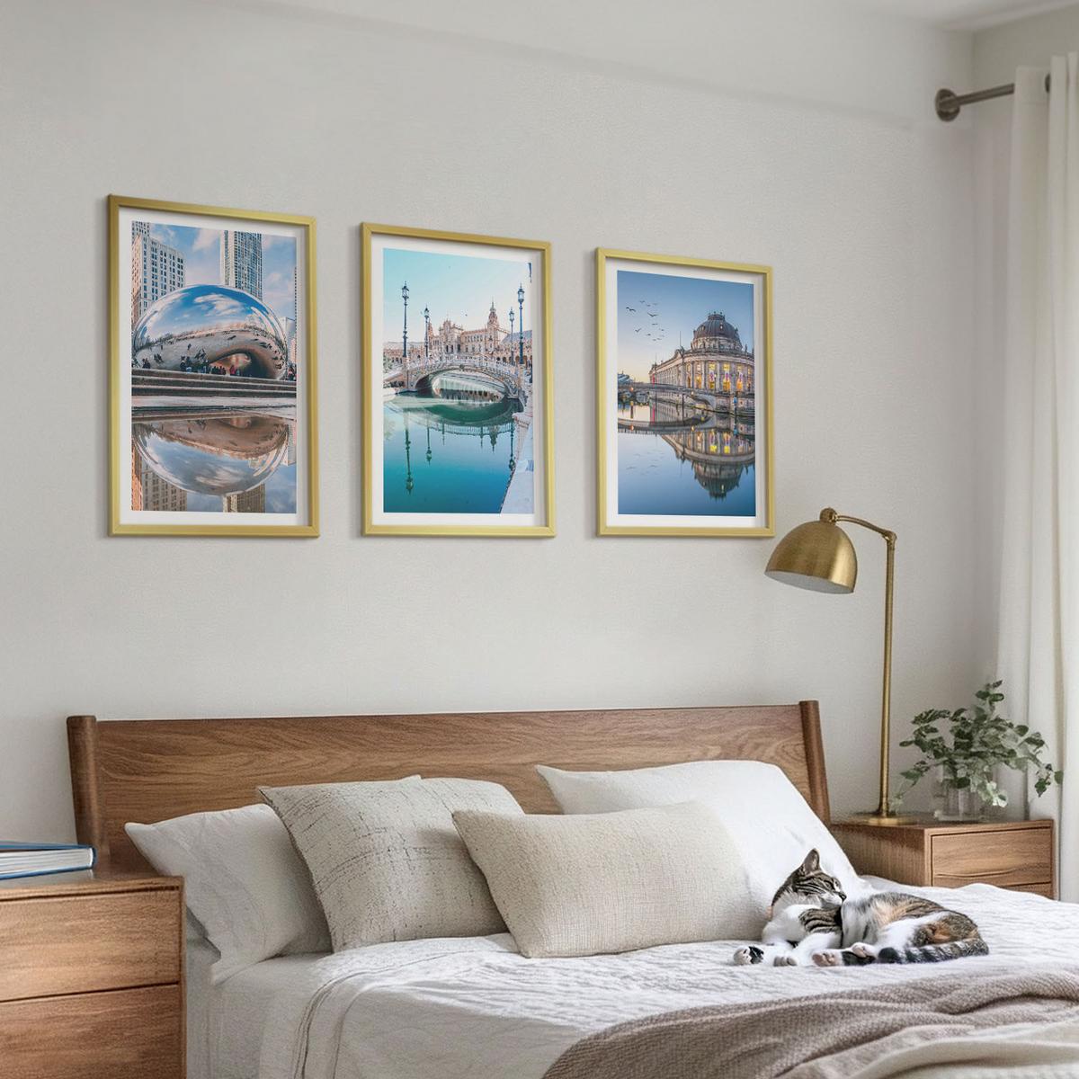 BILDER SET 3er Set - 40x60 cm Goldrahmen - Architektur von Städten am Wasser - Goldfarben, Kunststoff (40/60cm) - TULUP