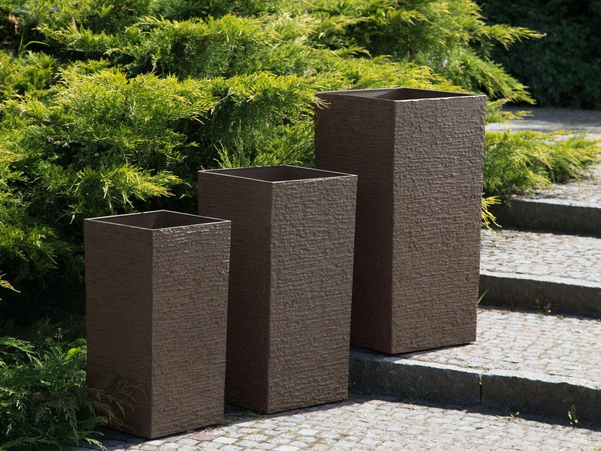 BLUMENTOPF dunkelbraun quadratisch 30/30/60 cm Gaza - Braun, Stein (60cm) - Beliani