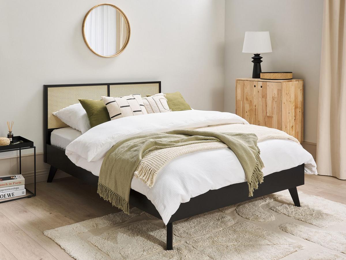 BETT 140/200cm Schwarz Monpazier - Schwarz, Naturmaterialien (140/200cm) - Beliani