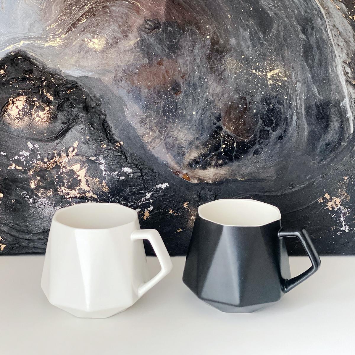 TEETASSE in Feinschliff Optik 350 ml - Schwarz, Keramik (0.35L) - Intirilife