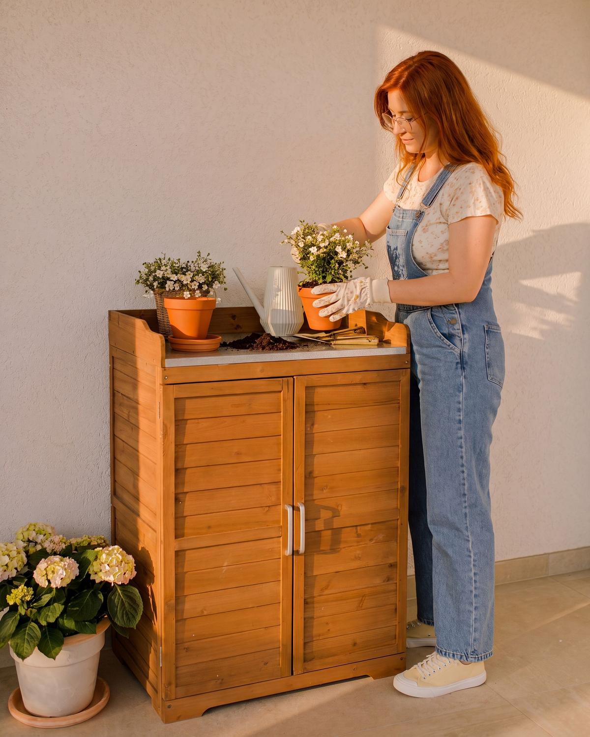 PFLANZTISCH 67/100 cm Tannenholz Braun Tereville - Braun, Holz - Beliani