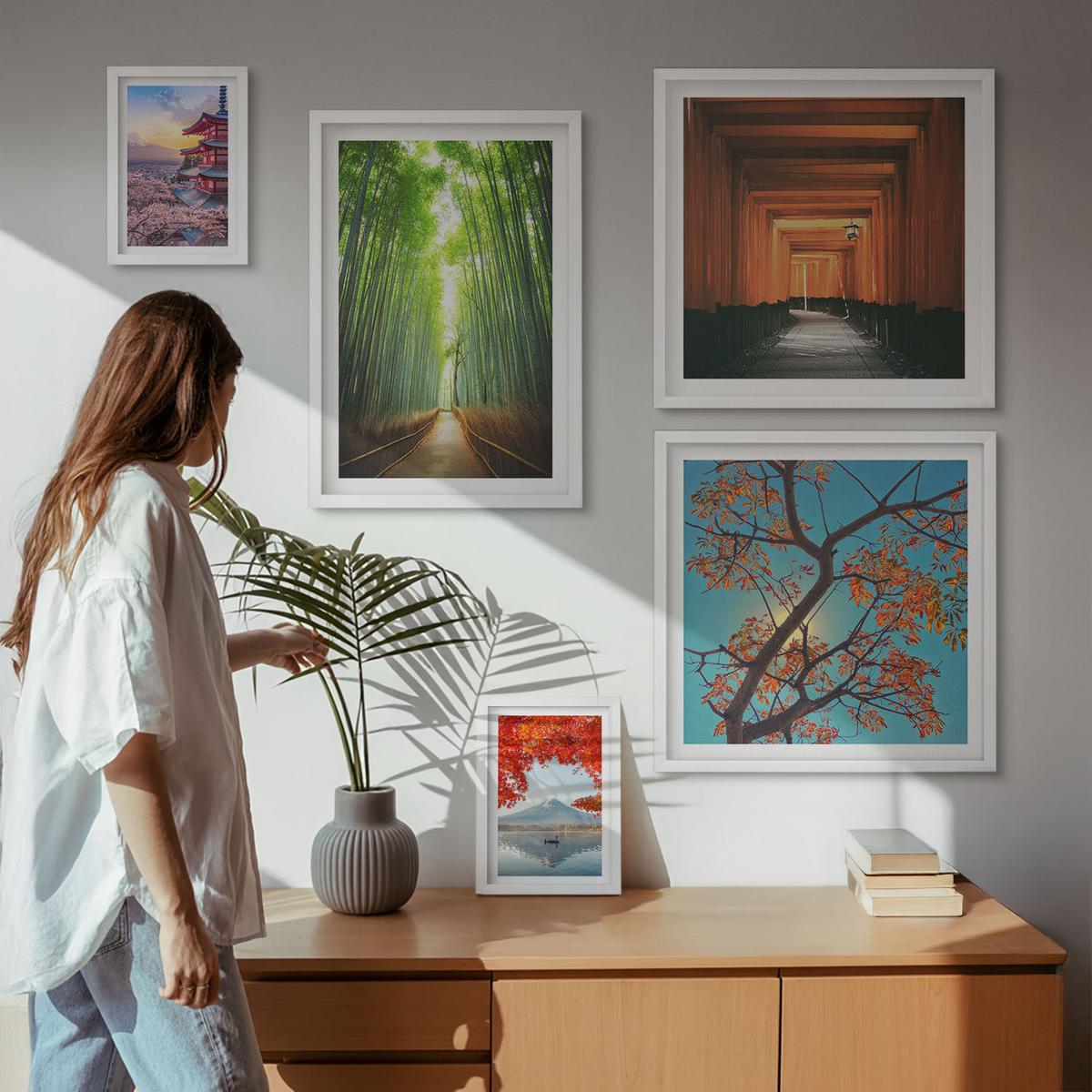 BILDER SET 5er Set - 50x50 cm & 20x30 cm & 40x60 cm Weißer Rahmen - Meerblick, farbenfrohe Häuser - Weiß, Kunststoff (40/60cm) - TULUP