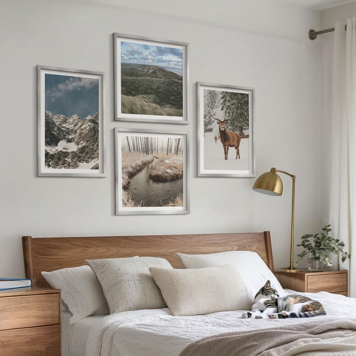 BILDER SET 4er Set - 50x50 cm & 40x60 cm Silberner Rahmen - Berge, Schnee, Hirsche, Waldlandschaft - Silberfarben, Kunststoff (50/50cm) - TULUP