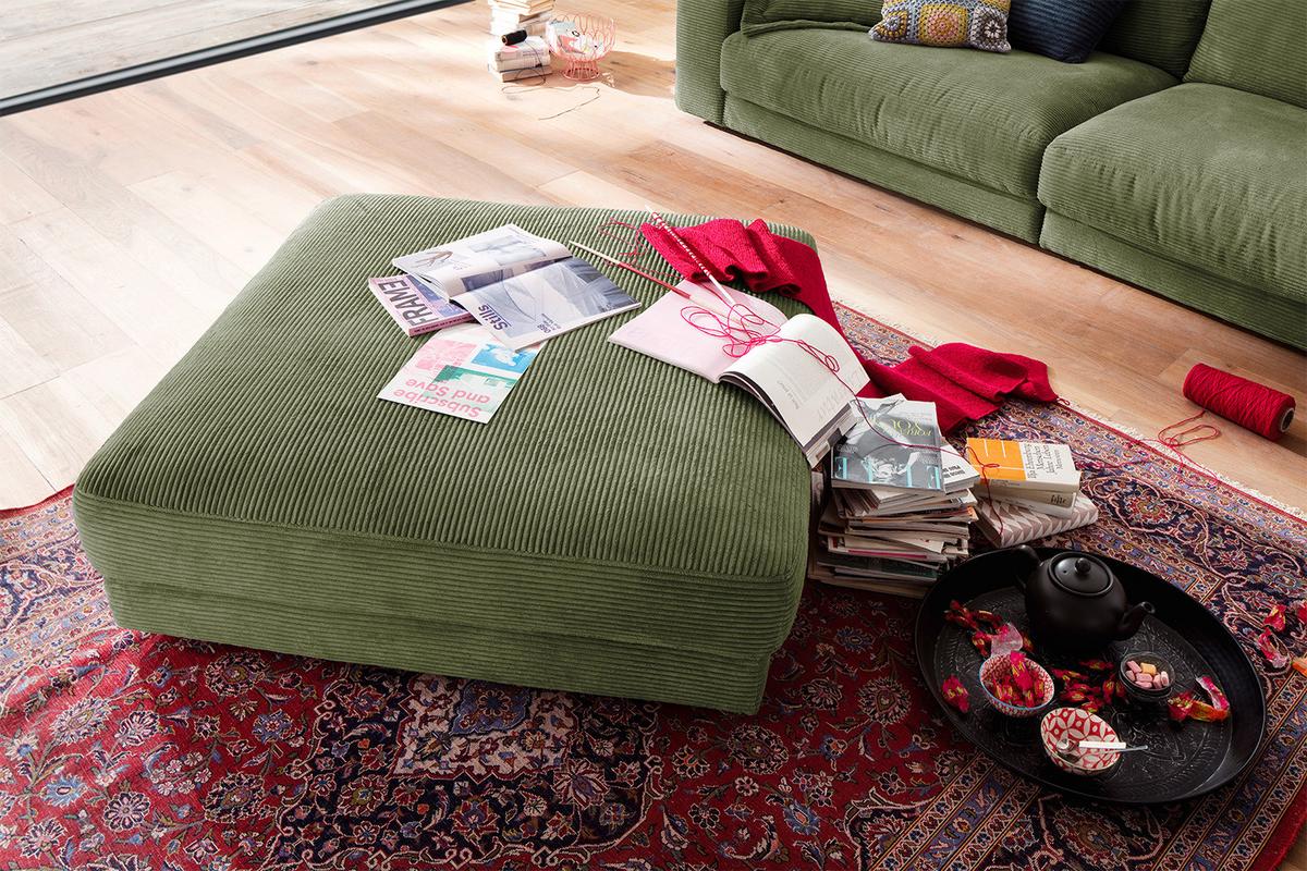 BIG HOCKER MADELINE Grün Cord - Olivgrün, Textil (120/43/120cm) - KAWOLA