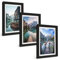 BILDER SET 3er Set - 20x30 cm Schwarzer Rahmen - See Berge Holzboote - Schwarz, Kunststoff (20/30cm) - TULUP