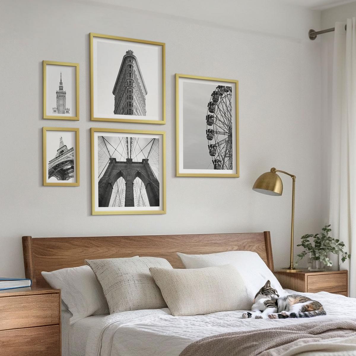 BILDER SET 5er Set - 50x50 cm & 20x30 cm & 40x60 cm Goldrahmen - Architektur Schwarz-Weiß-Minimalismus - Goldfarben, Kunststoff (40/60cm) - TULUP