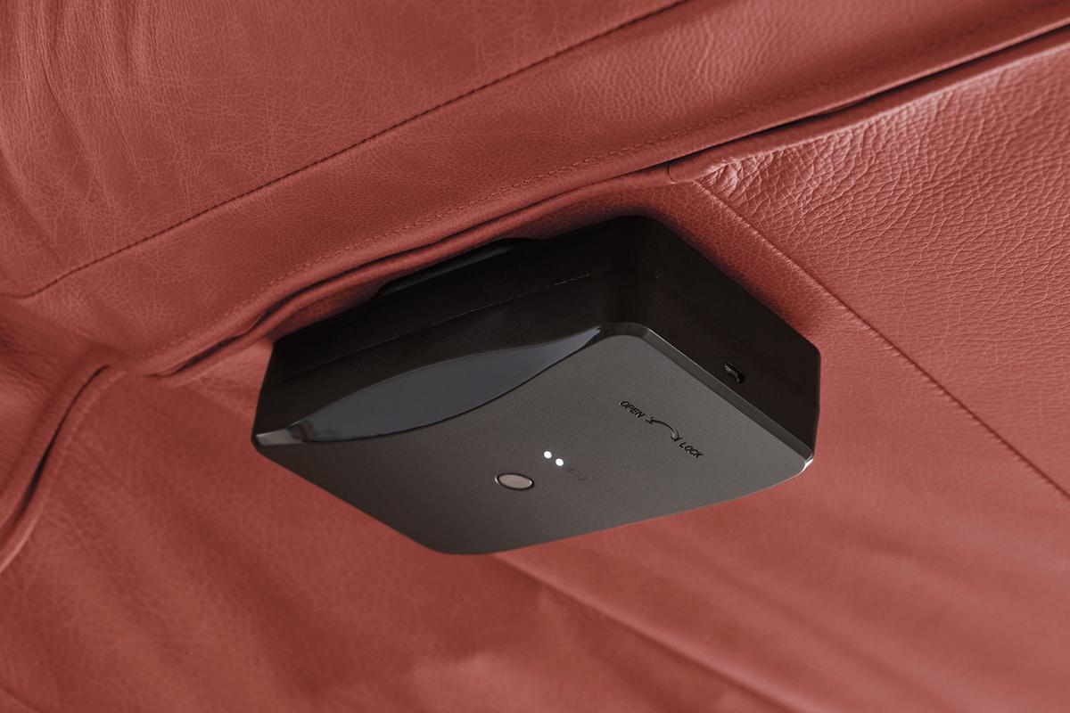 RELAXLIEGE LETICIA Rot Leder Relaxfunktion, Drehbar (360°) - Rot/Schwarz, Leder/Metall (82/115/156cm) - KAWOLA
