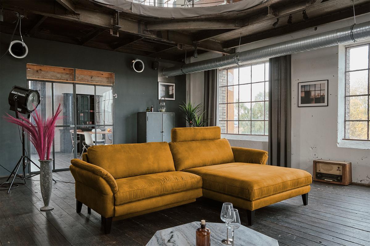 ECKSOFA MALTA Gold Webstoff - Goldfarben/Schwarz, Buchenholz/Textil (302/175cm) - KAWOLA