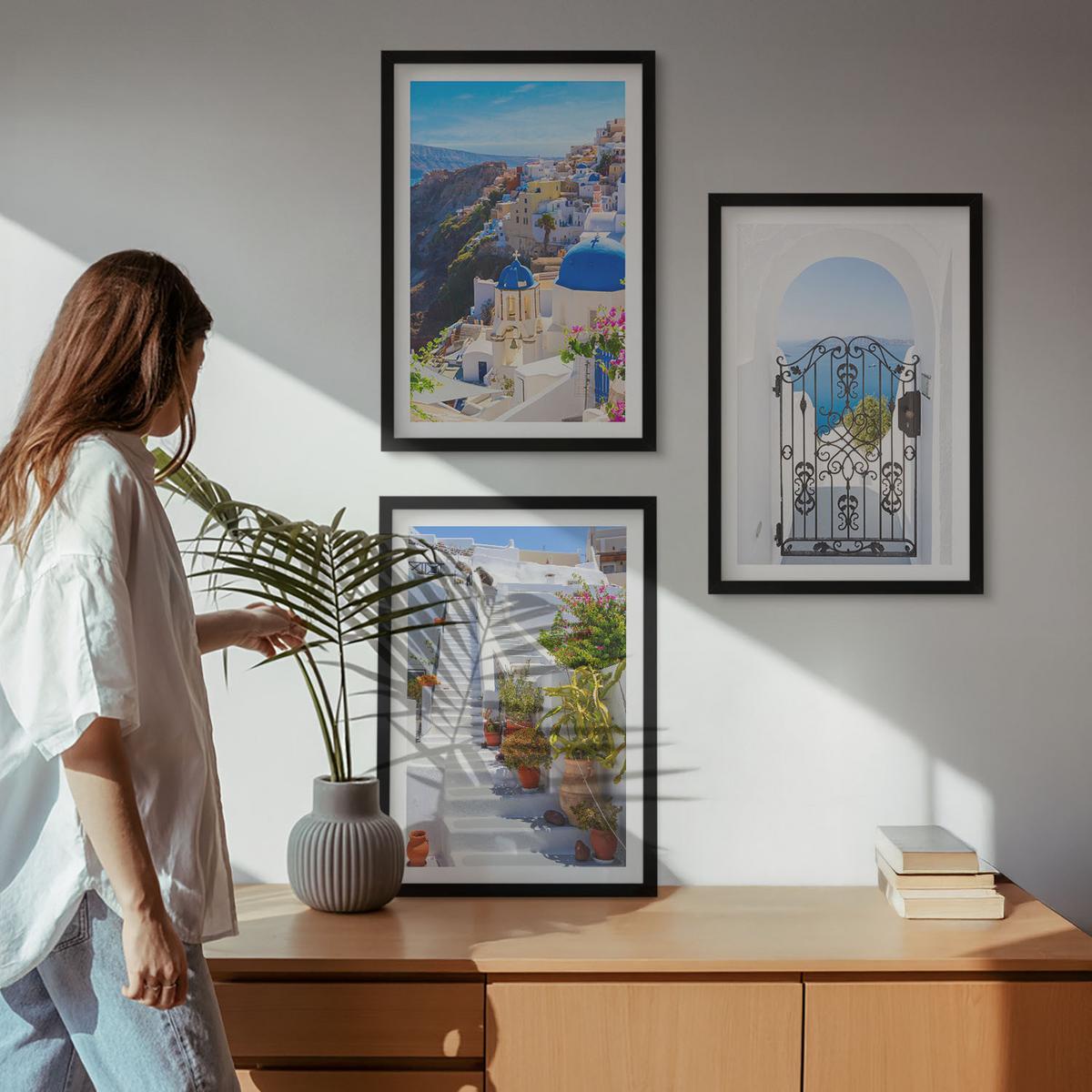 BILDER SET 3er Set - 40x60 cm Schwarzer Rahmen - Santorini-Architektur Oia - Schwarz, Kunststoff (40/60cm) - TULUP