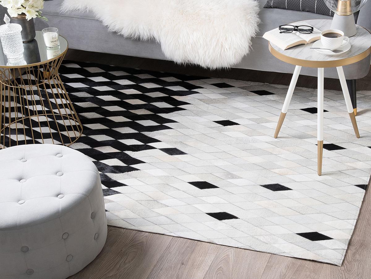 KURZFLOR-TEPPICH Maldan 230/160 cm - Schwarz, Fell (160/230cm) - Beliani