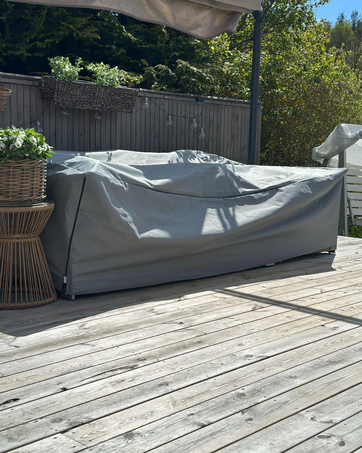 REGENSCHUTZ für Gartenmöbel SANO 250/165/65 cm Chuva - Grau, Kunststoff (250/65/165cm) - Beliani