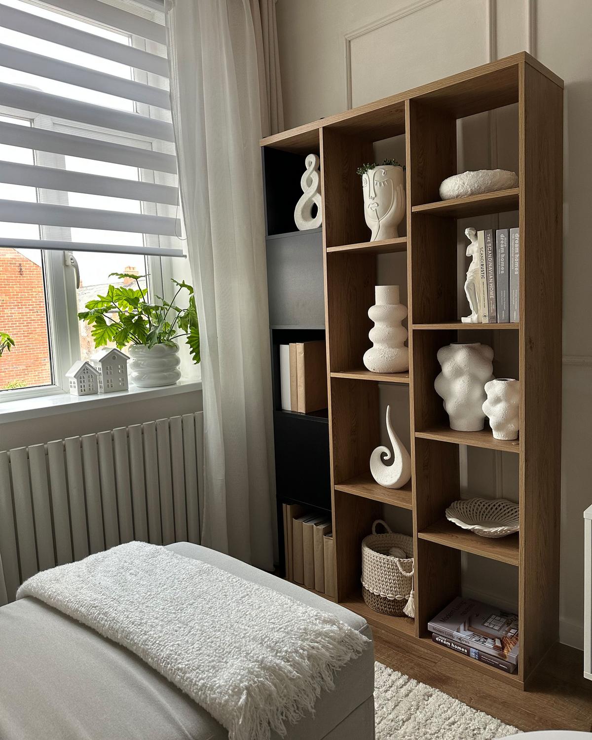 BÜCHERREGAL 175 cm Braun/Schwarz Bangor - Braun, Holzwerkstoff (99/175/26cm) - Beliani