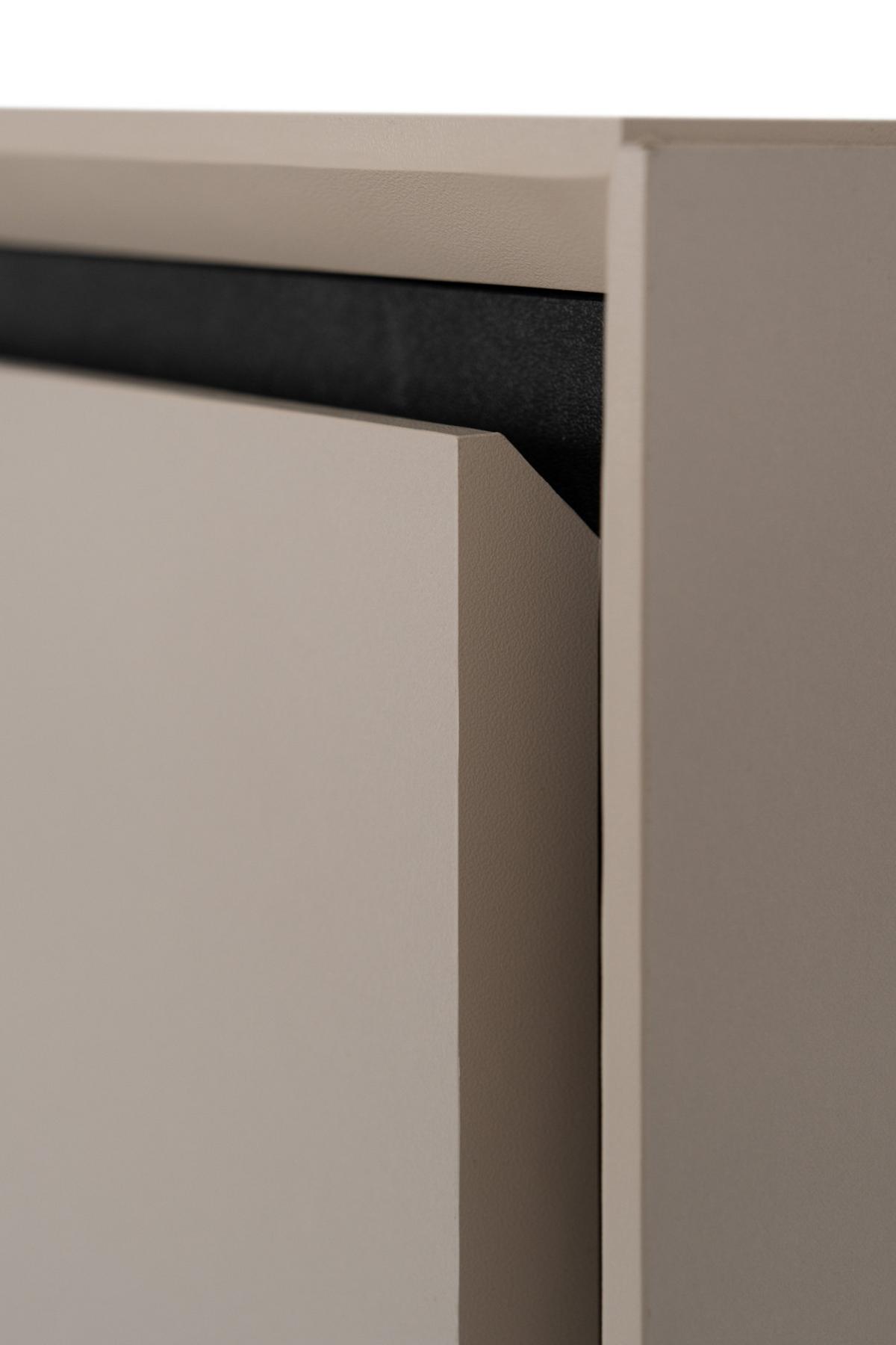 SIDEBOARD sand, schwarz 135 cm, Kommode mit Soft-Close-Funktion - Sandfarben/Schwarz, Holzwerkstoff/Kunststoff (135/90/38cm) - Furn.Design