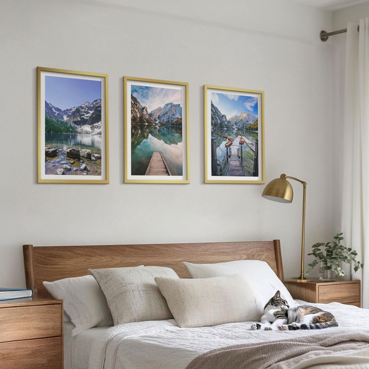 BILDER SET 3er Set - 40x60 cm Goldrahmen - Berge, Seen, Holzstege - Goldfarben, Kunststoff (40/60cm) - TULUP