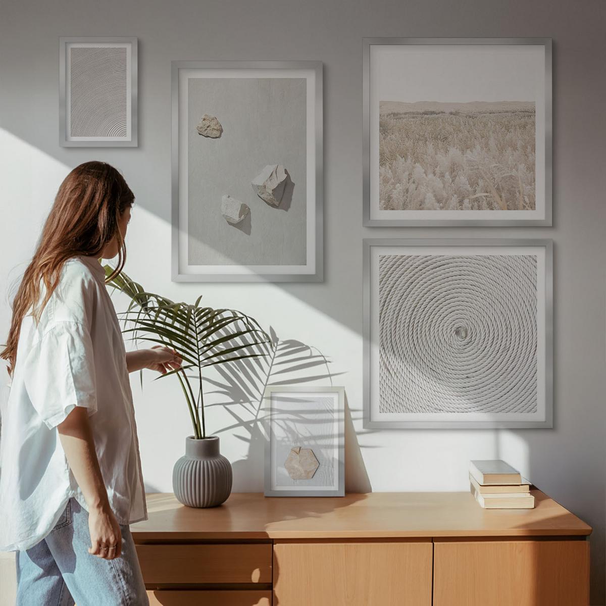 BILDER SET 5er Set - 50x50 cm & 20x30 cm & 40x60 cm Silberner Rahmen - Leichte Boho-Sandtexturen - Silberfarben, Kunststoff (40/60cm) - TULUP
