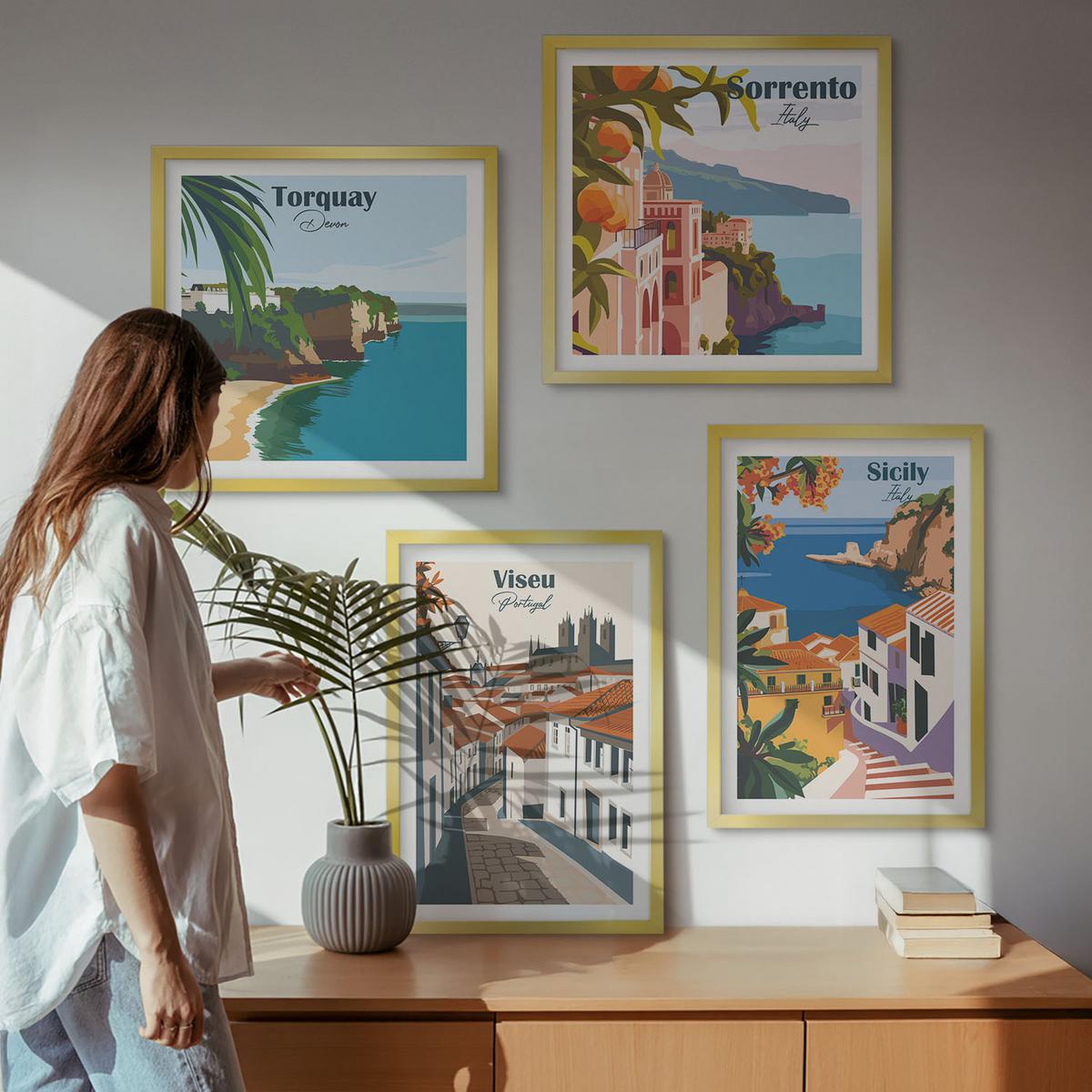 BILDER SET 4er Set - 50x50 cm & 40x60 cm Goldrahmen - Retro-Illustrationen von Weltstädten - Goldfarben, Kunststoff (50/50cm) - TULUP