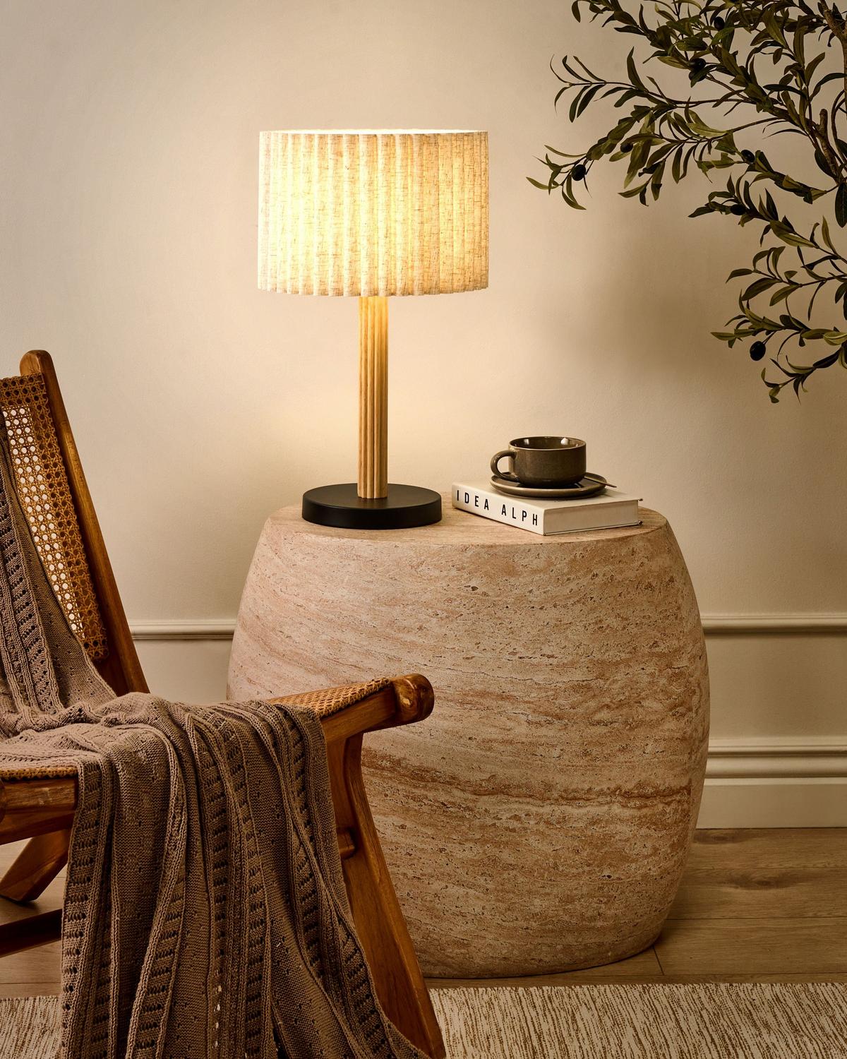 TISCHLAMPE Leinen Hellbeige Belessa - Beige/Schwarz, Textil (30/30/50cm) - Beliani