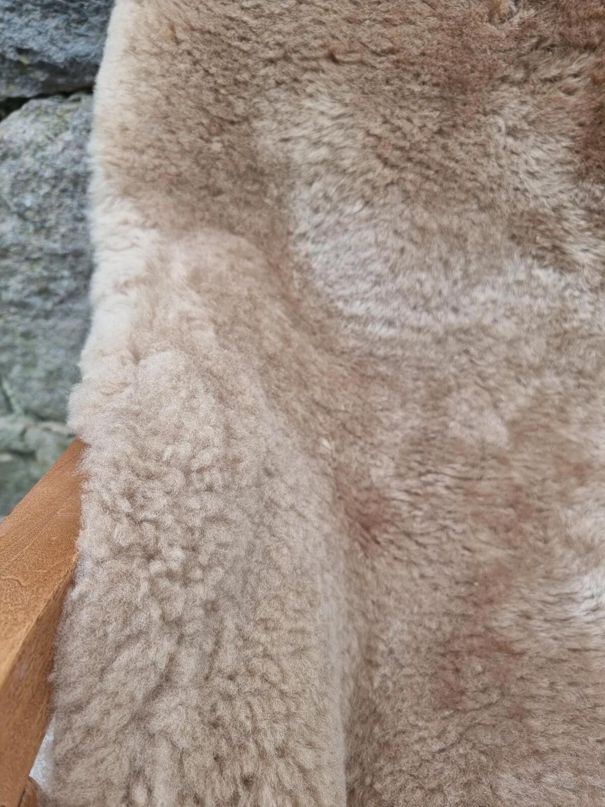 SCHAFFELL Premium Merino Lammfell Natur Beige geschoren ca. 105 cm - Beige, Fell (55/105cm) - Provellus