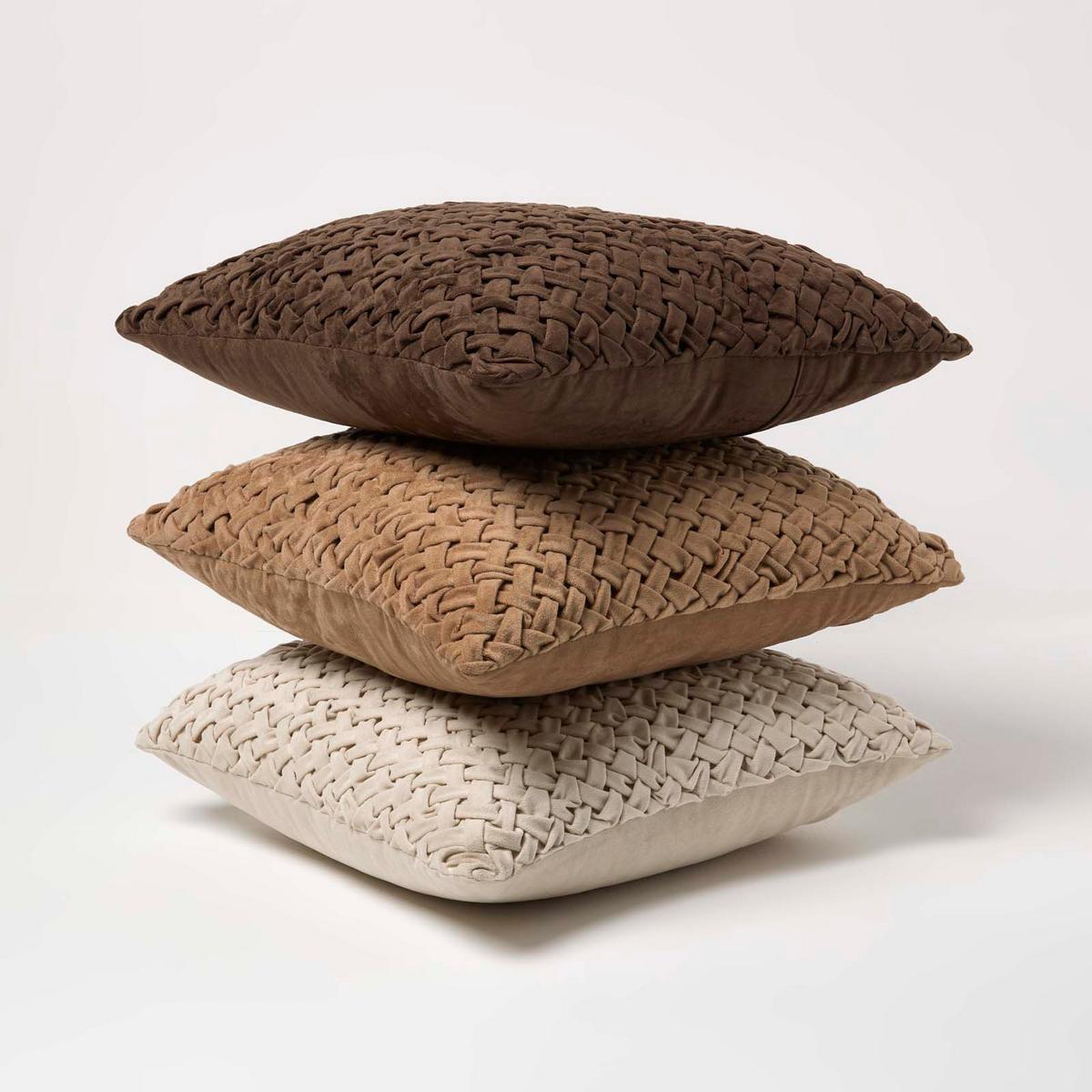 SAMTKISSEN Sofia braun 45/45 cm in Flechtoptik - Dunkelbraun, Textil (45/45cm) - Homescapes