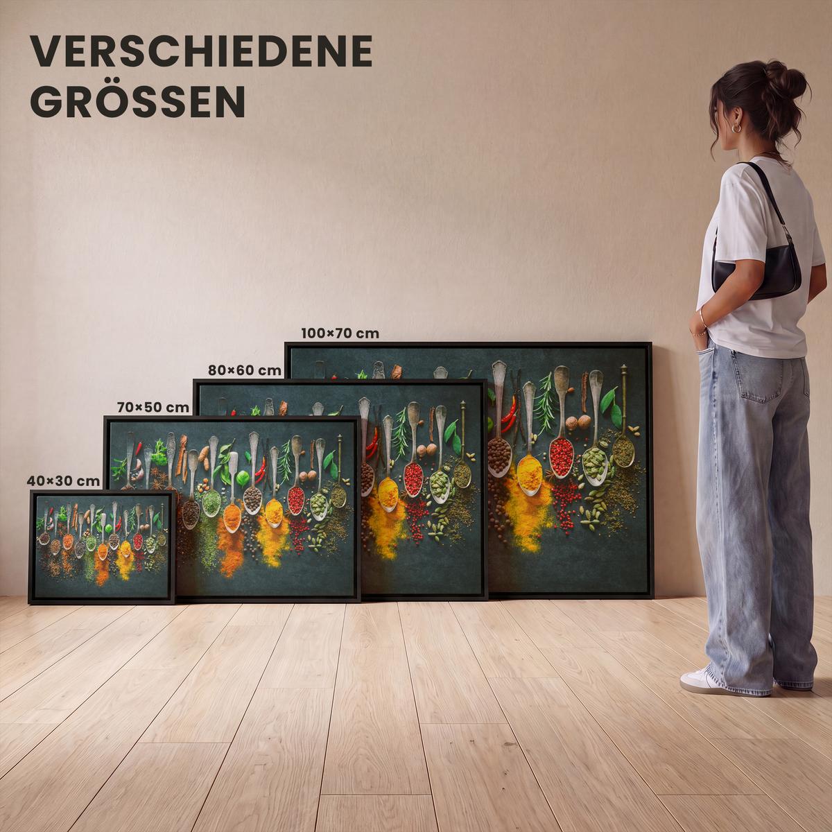 LEINWAND Bilder mit Rahmen - Kräuter - Gewürze - Löffel - 70x50 - Currygelb, Textil (70/50cm) - MuchoWow