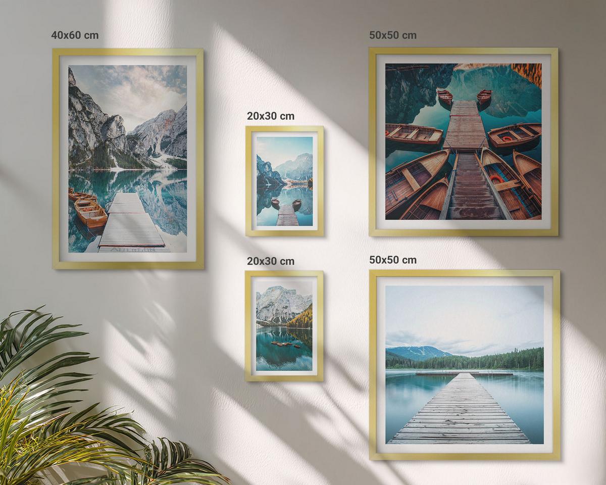BILDER SET 5er Set - 50x50 cm & 20x30 cm & 40x60 cm Goldrahmen - Holzstege am See, Boote - Goldfarben, Kunststoff (40/60cm) - TULUP