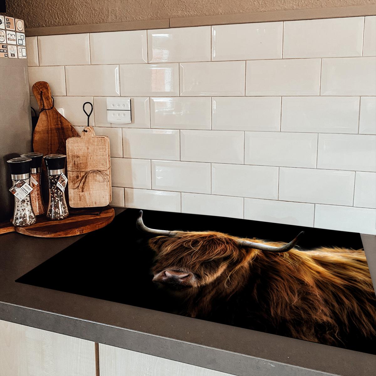 HERDABDECKPLATTE Schottischer Highlander - Hörner - Schwarz - Tiere - Natur - Wild - Kuh Induktionsschutz 80x52.2 cm - Cognac, Kunststoff (80.2/52.2/0.2cm) - MuchoWow