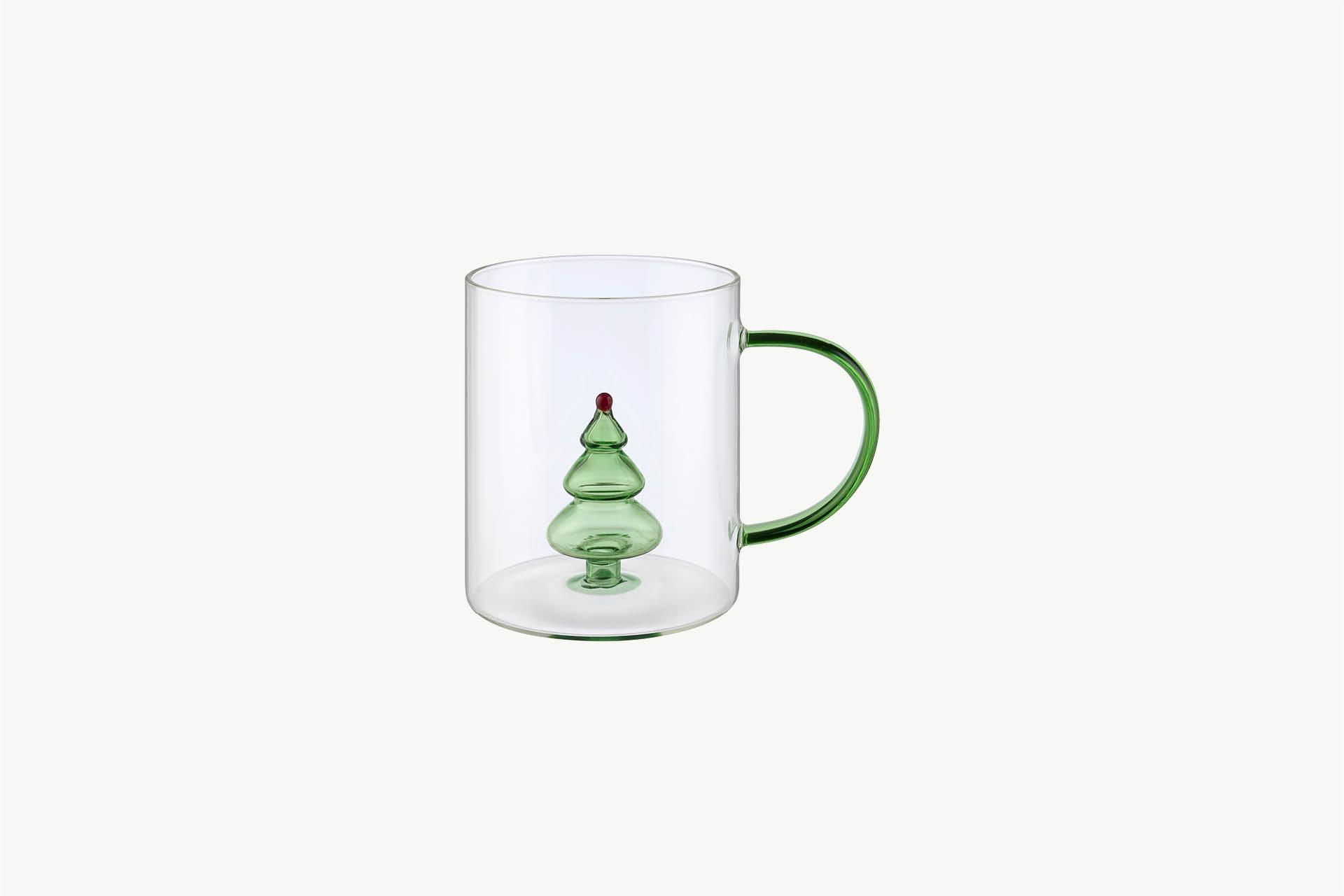 Tasse mit Christbaum Freisteller