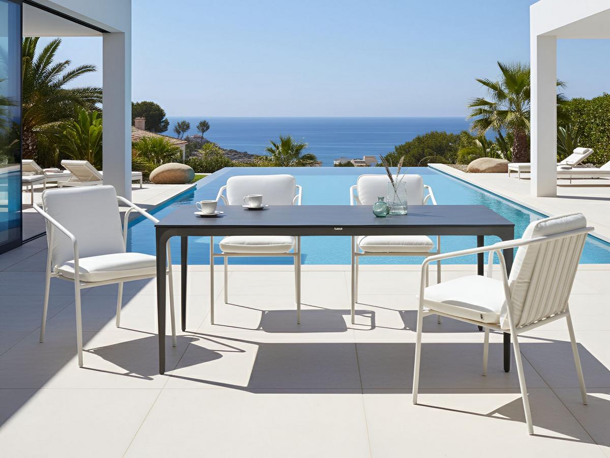 GARTENTISCH 180/90 cm Steinoptik Dunkelgrau Sovareto - Dunkelgrau, Kunststoff (180/90/75cm) - Beliani