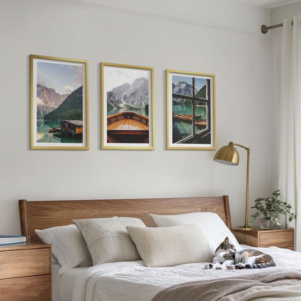 BILDER SET 3er Set - 40x60 cm Goldrahmen - Hütten am Bergsee Łódź - Goldfarben, Kunststoff (40/60cm) - TULUP