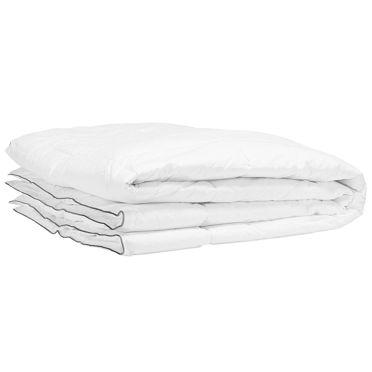 BETTDECKE Mikrofaser Mittelwarm 135/200 cm Koutra - Weiß, Textil (200/135cm) - Beliani