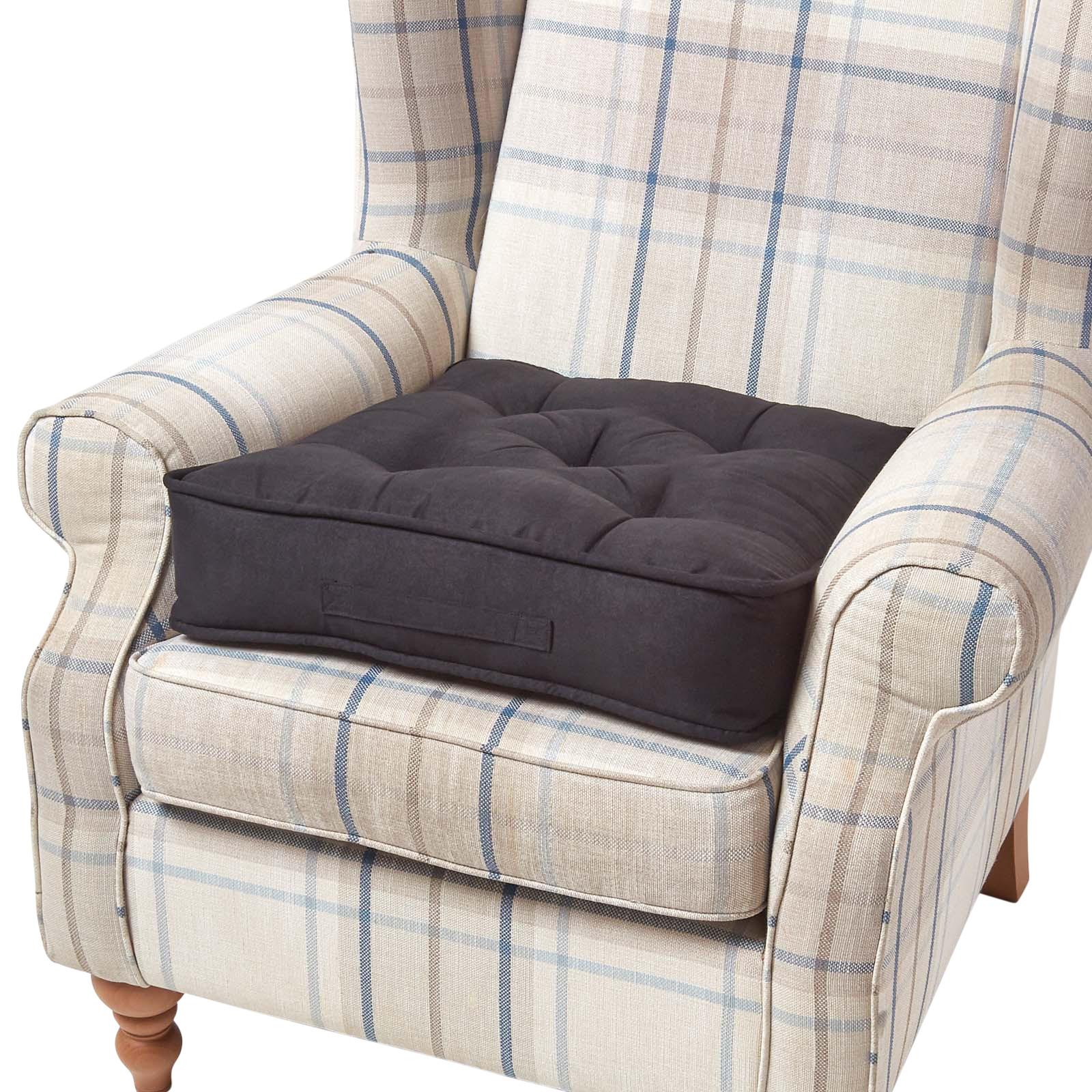 SITZKISSEN braun 50/50/10 cm – Sesselkissen, Velours - Schwarz, Textil (50/50/10cm) - Homescapes