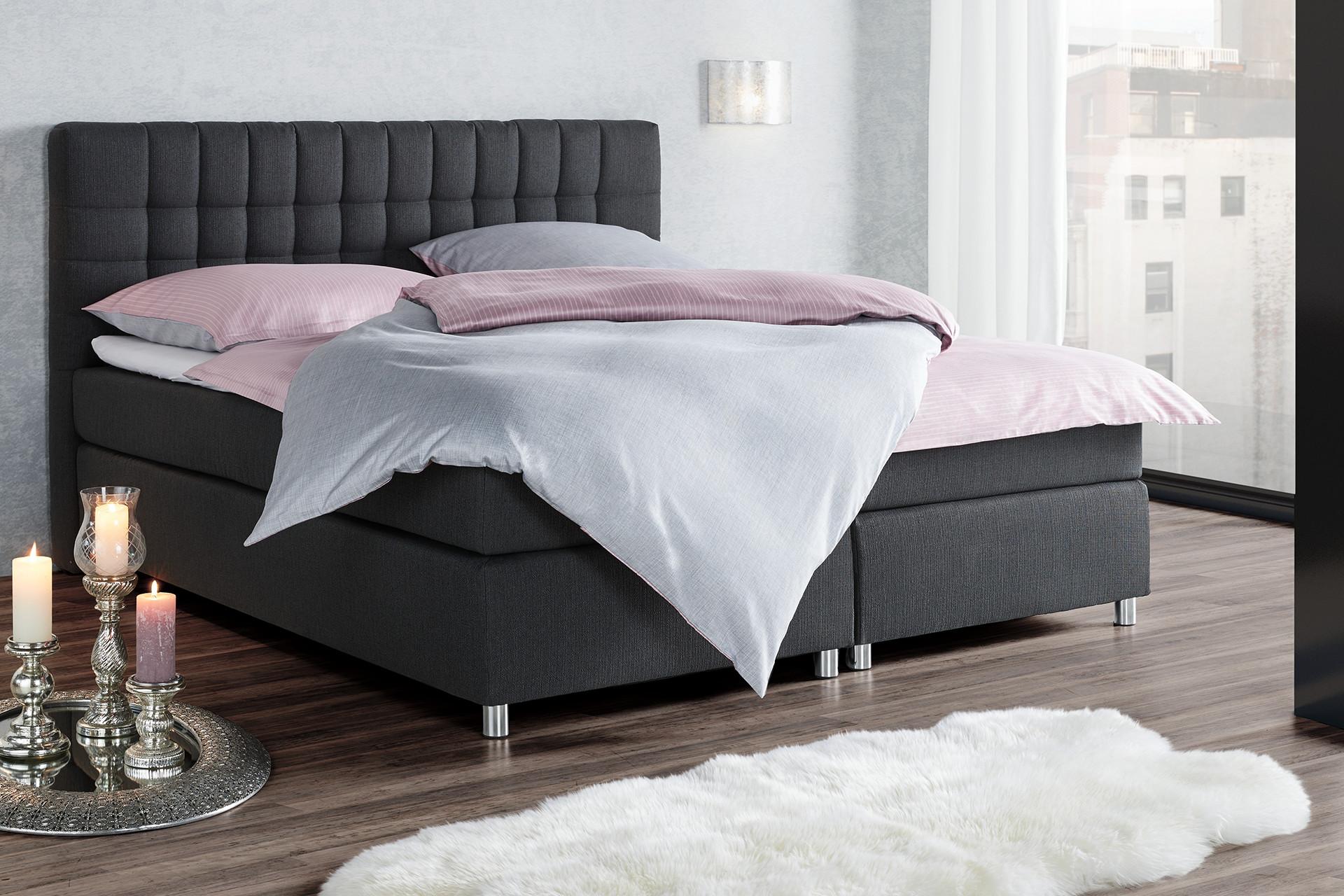 Dreiteiliger Boxspringbett-Aufbau: Boxspringbett in Anthrazit von mömax.