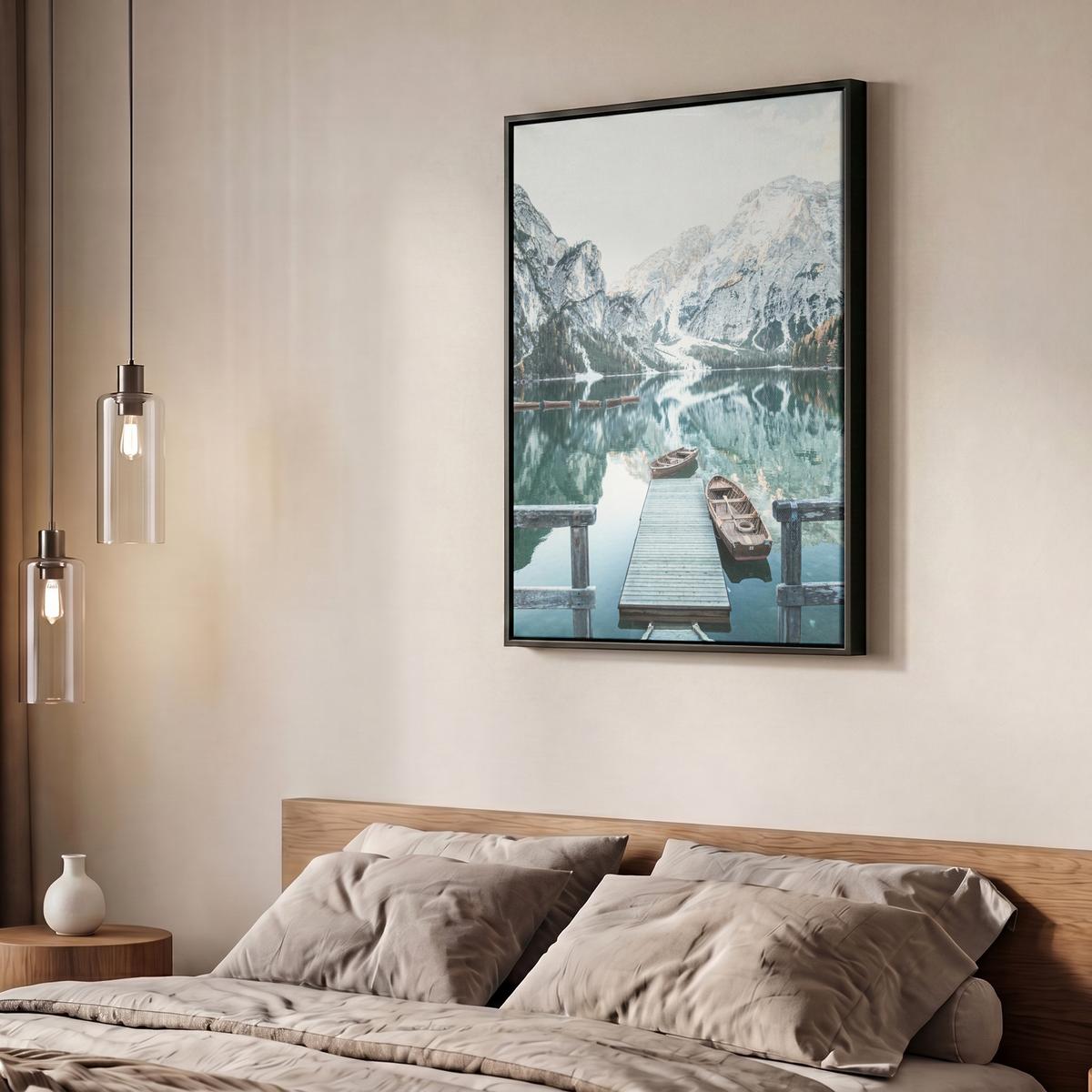 LEINWAND Bilder mit Rahmen - Natur - Berge - Schnee - Wald - Boot - 50x70 - Hellgrün, Textil (50/70cm) - MuchoWow