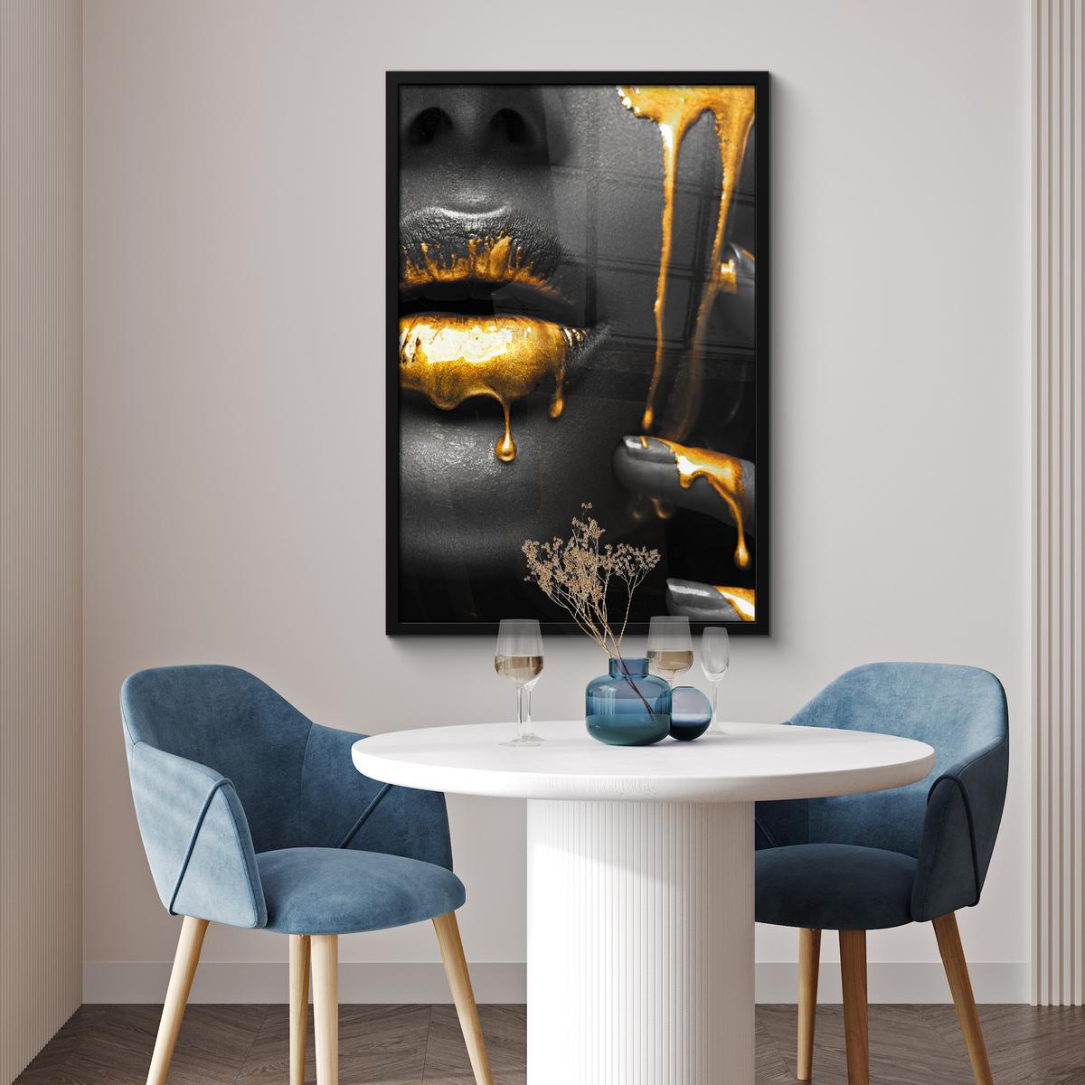 POSTER MIT RAHMENGERAHMTES BILD Frau - Schwarz - Gold - Gesicht - Lippen 60x90 cm - Goldfarben, Papier (60/90cm) - MuchoWow