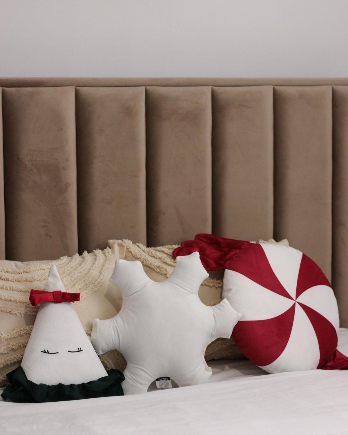 DEKOKISSEN 3er-Set Weiß 30/35 cm Noelnest - Rot/Weiß, Textil (40/40cm) - Beliani