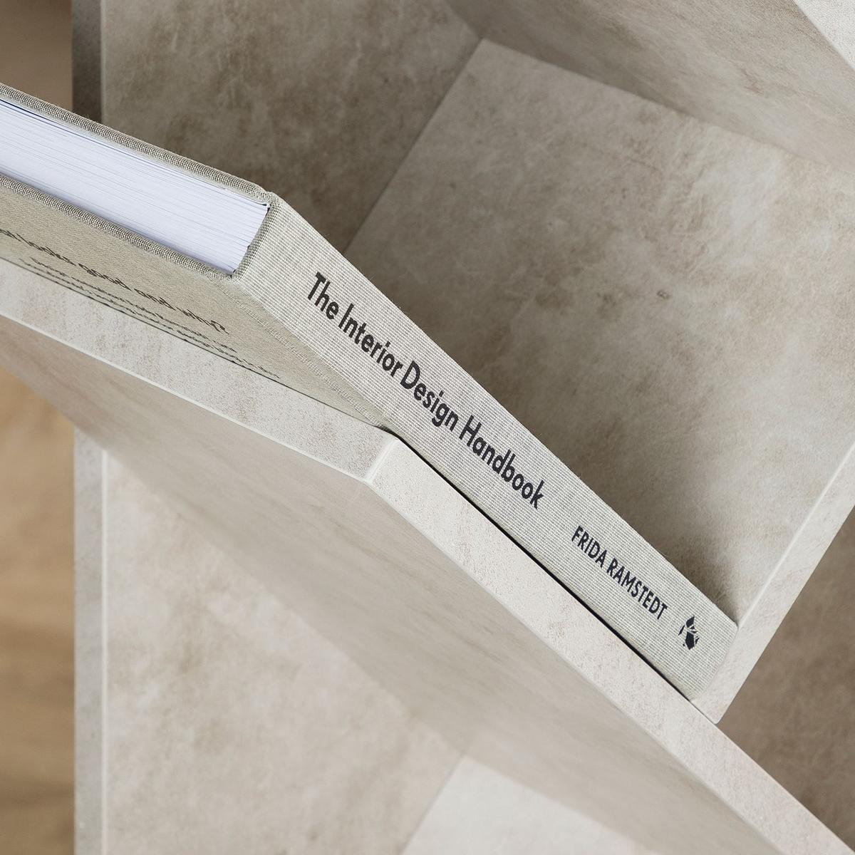 BÜCHERREGAL JULES Betonoptik - Grau, Holzwerkstoff (48/116/23cm) - IDIMEX
