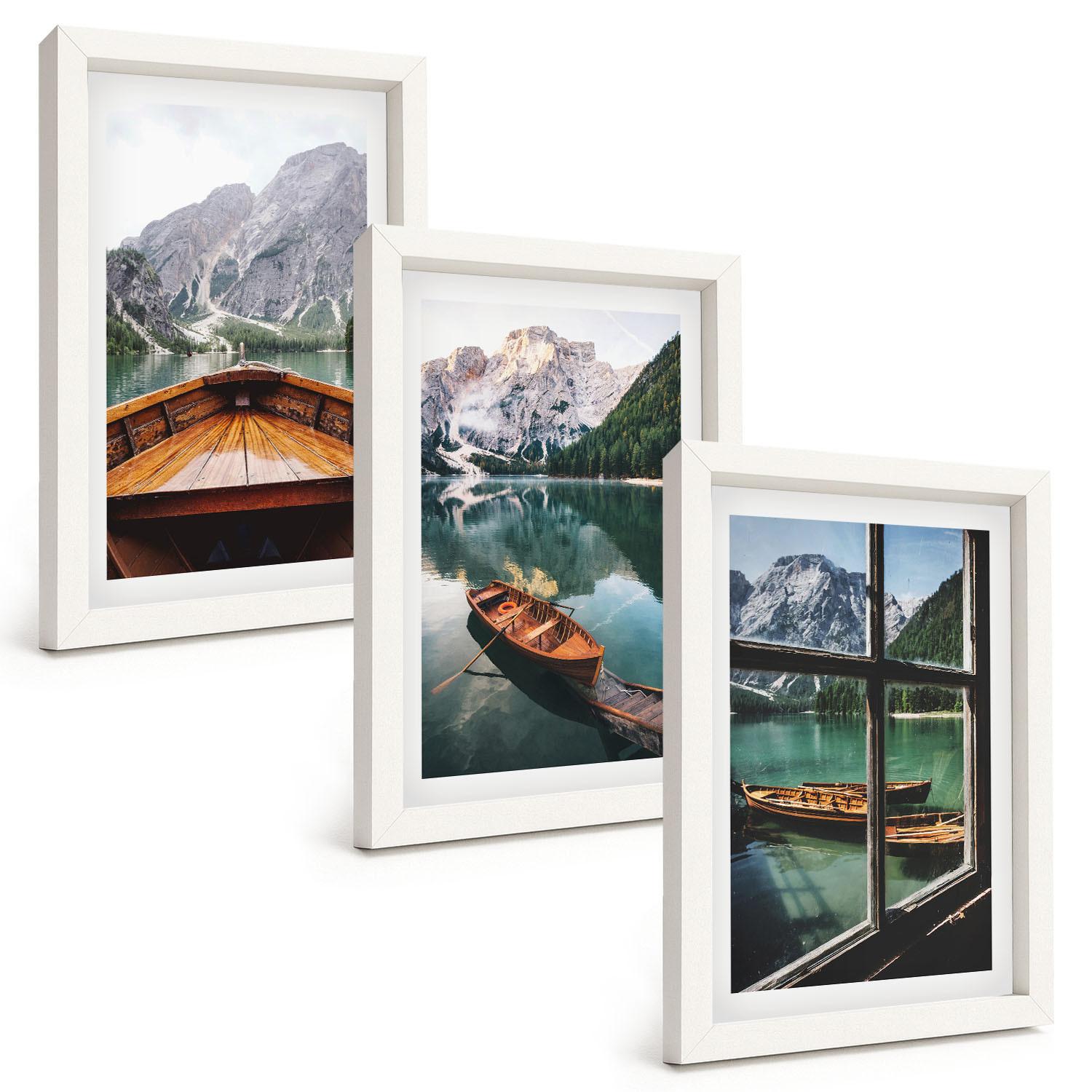 BILDER SET 3er Set - 20x30 cm Weißer Rahmen - Fenster für Boote auf dem Bergsee - Weiß, Kunststoff (20/30cm) - TULUP
