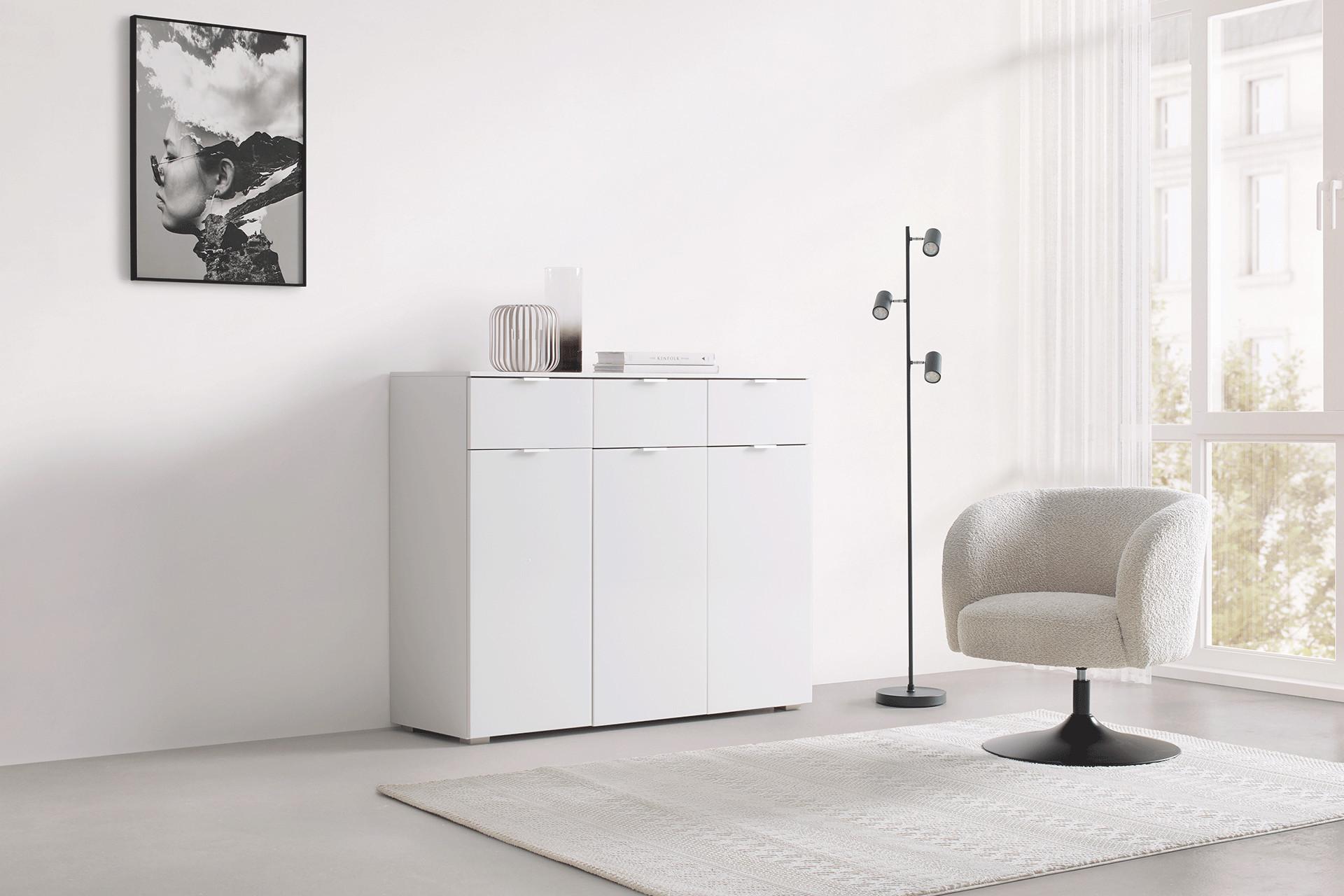 Kommode in weiß dezenter Stauraum