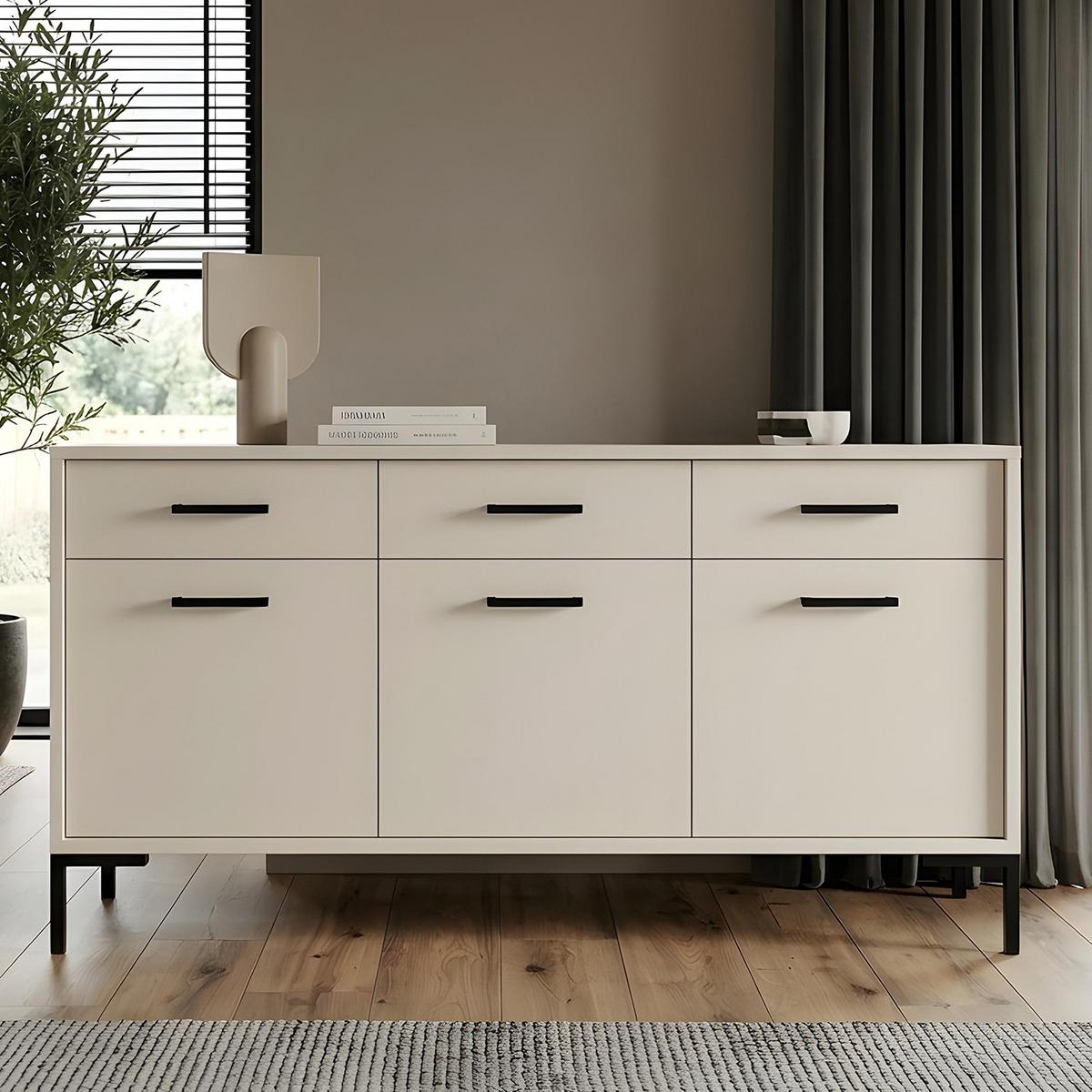 KOMMODE Selena mit 3 Türen und 3 Schubladen, Metallfüße, Selbstschließer, Kaschmir, 150 cm - Kaschmir/Schwarz, Holzwerkstoff/Metall (150/85/40cm) - Beautysofa