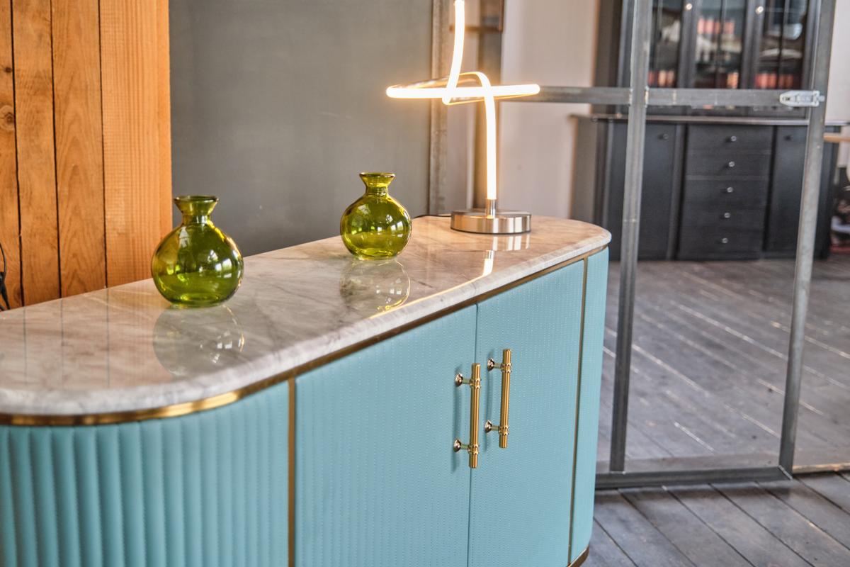 SIDEBOARD MARIA Hellblau Marmor, Kunstleder - Schwarz/Hellblau, Stein/Metall (150/76/40cm) - KAWOLA